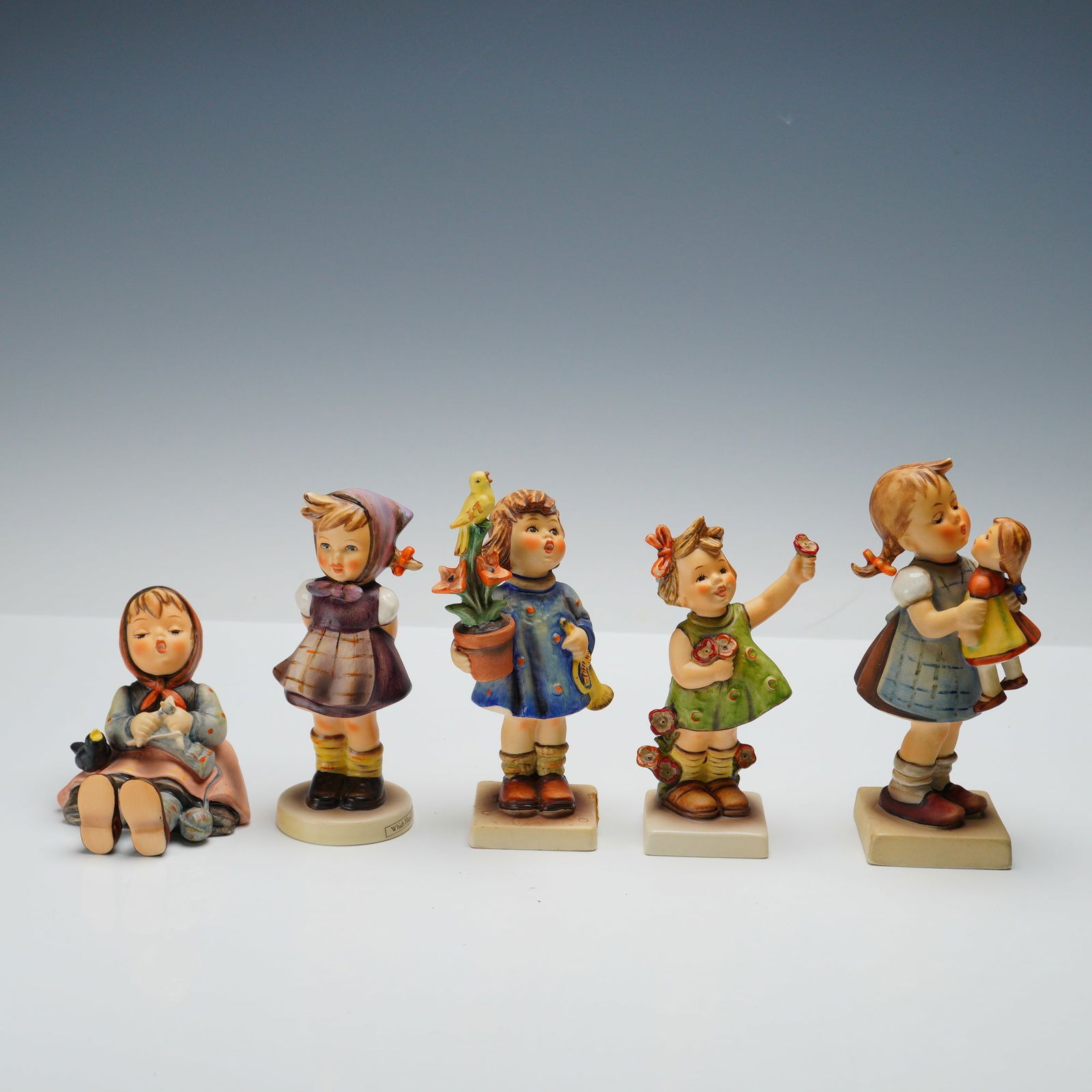 5pc Goebel Hummel Figurines (1 of 3)