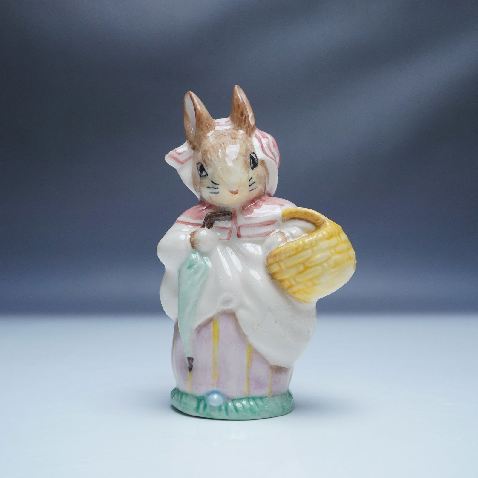 Royal Albert Mrs. Rabbit Figurine, Beatrix Potter Collection (1 of 5)