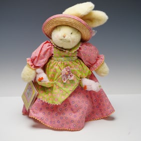 Hallmark Bunnies By The Bay Bunny Doll, Miss Wisdom