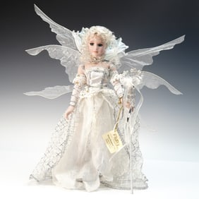 Show Stoppers Porcelain Doll, Flurry