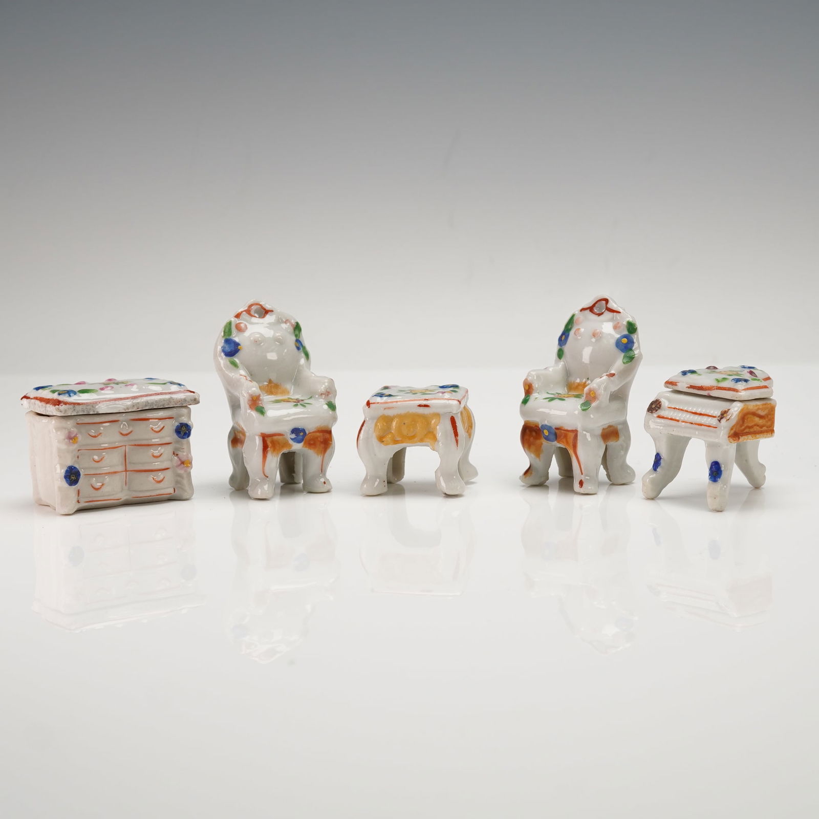 5pc Japanese Porcelain Dollhouse Furniture Figurines (1 of 4)