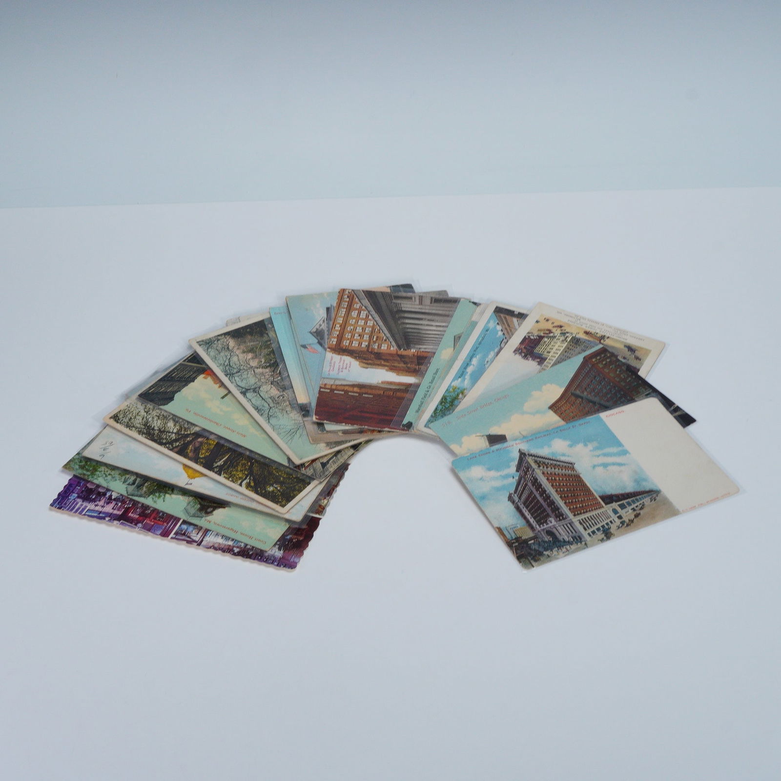 22pc United States Assorted Architectural and Scenic Postcards (1 of 2)