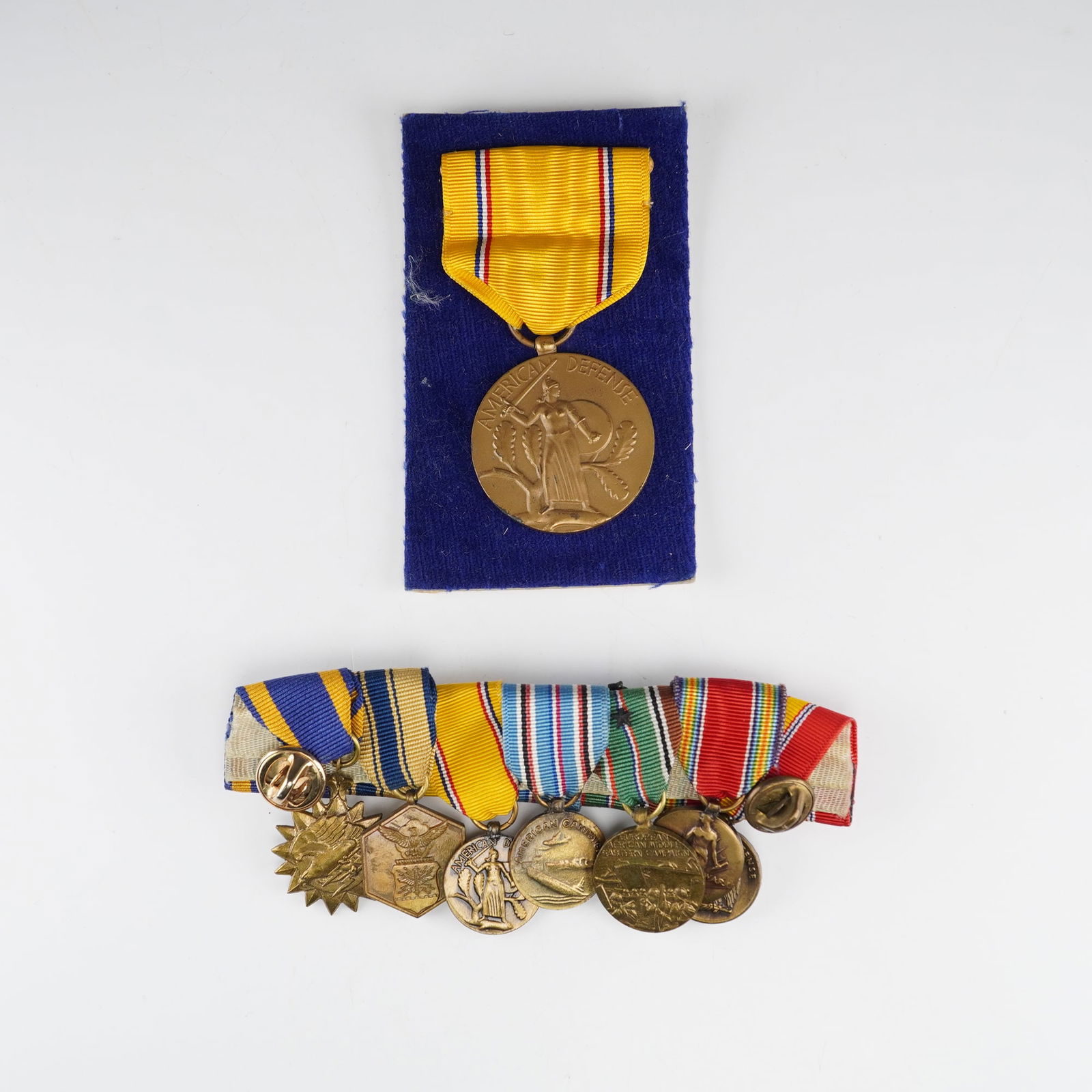 A Group of 7 World War II United States American Service Medals (1 of 4)