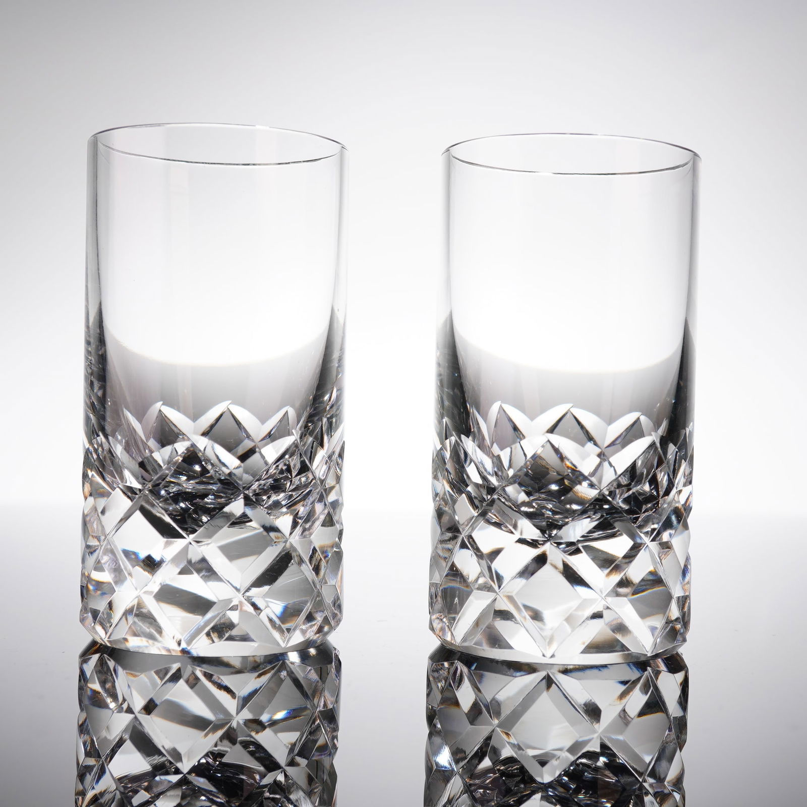 A Pair of Orrefors Sofiero Crystal Shot Glasses (1 of 3)