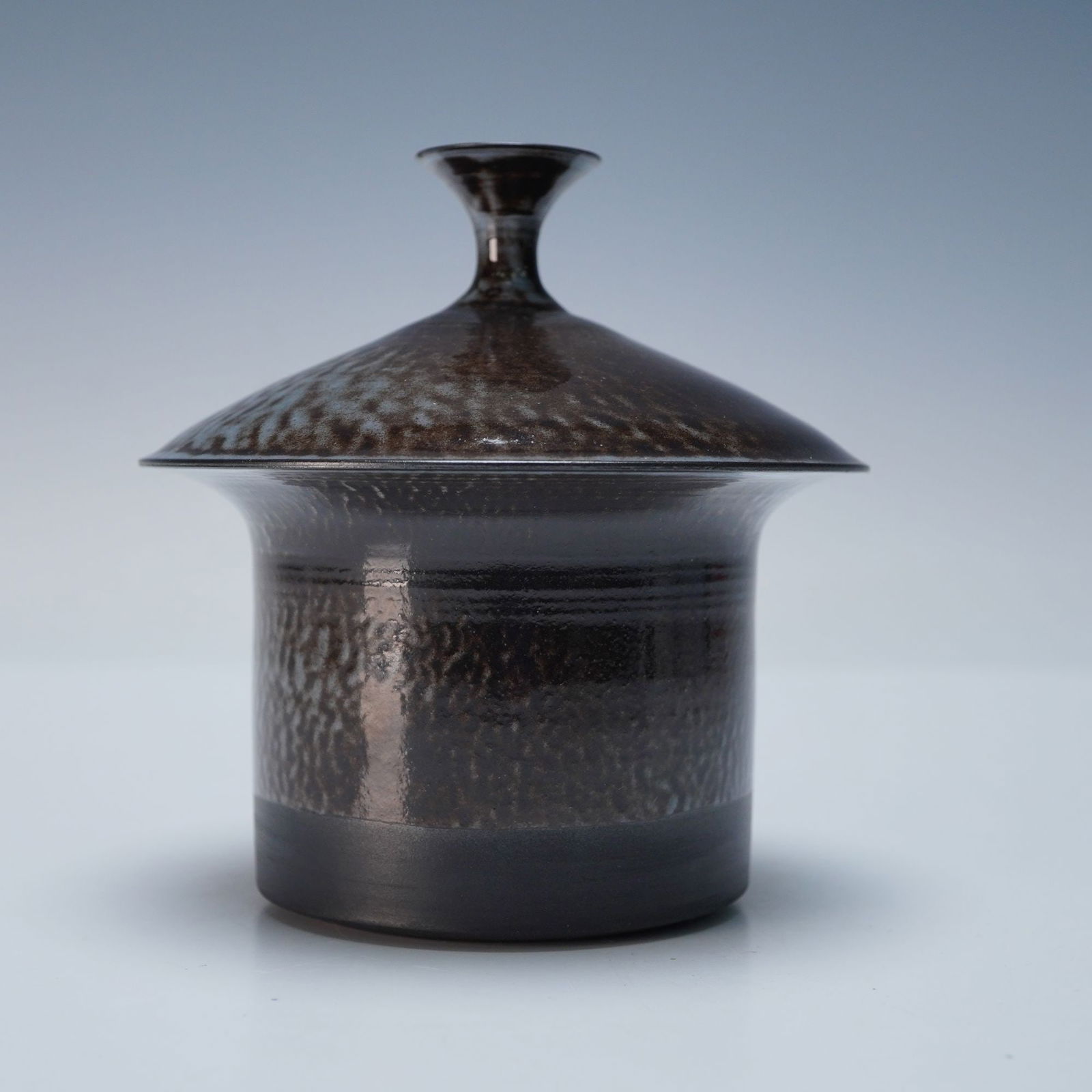 Wedgwood Ceramic Glazed Vase (1 of 4)