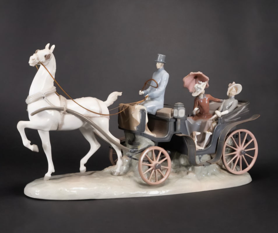 Lladro Porcelain Sculpture, Hansom Carriage 1001225 (1 of 10)