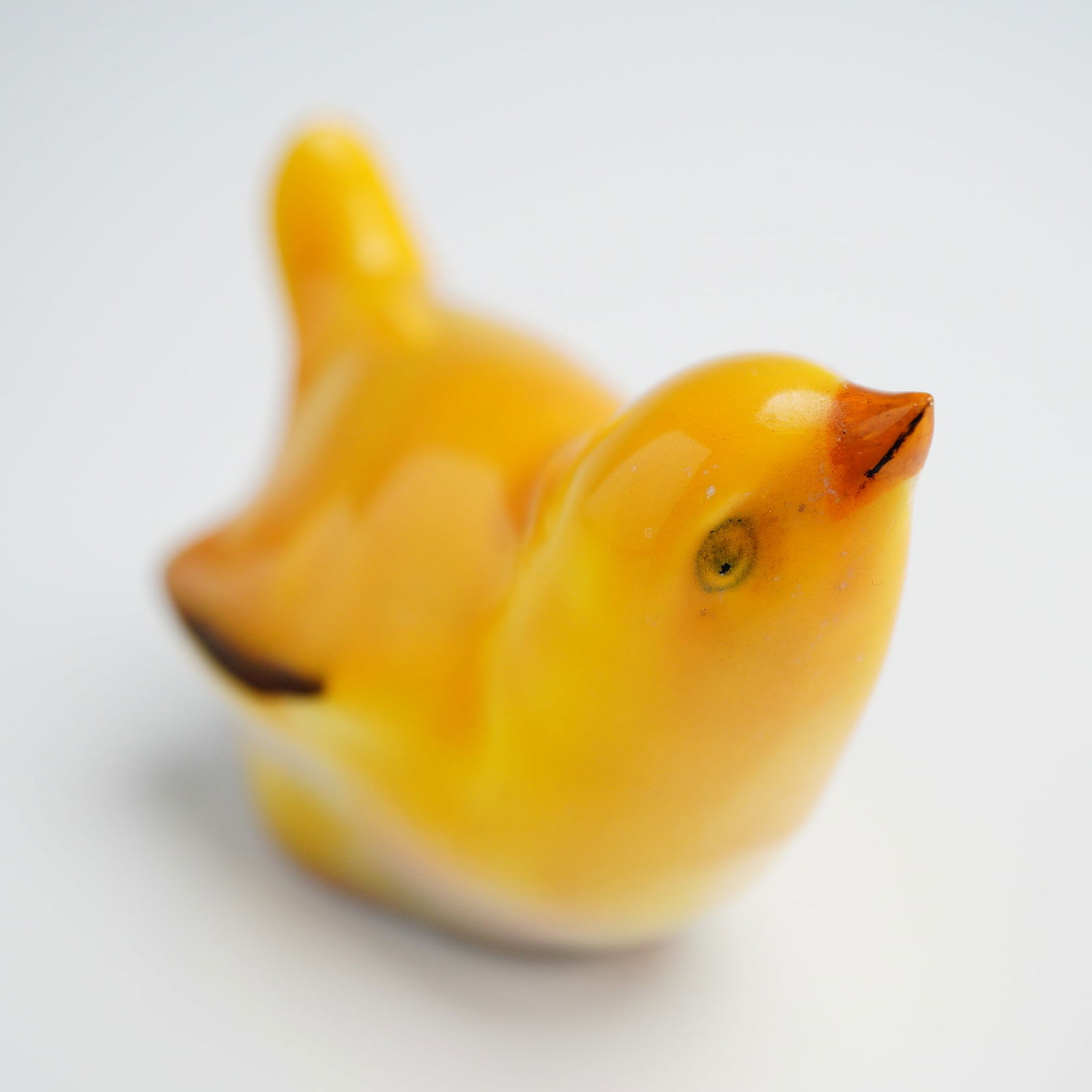 Royal Doulton Ceramic Fledgling Bird Figurine HN145 (1 of 4)