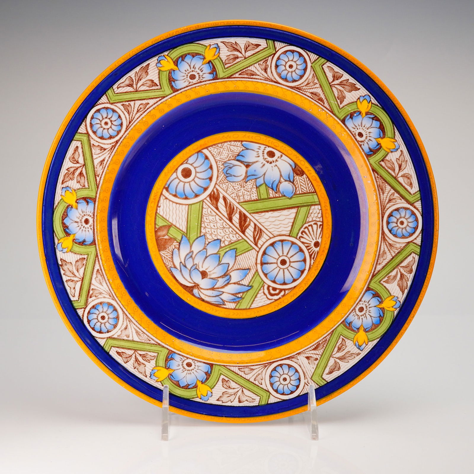 Wedgwood Earthenware Plate, Medieval (1 of 3)