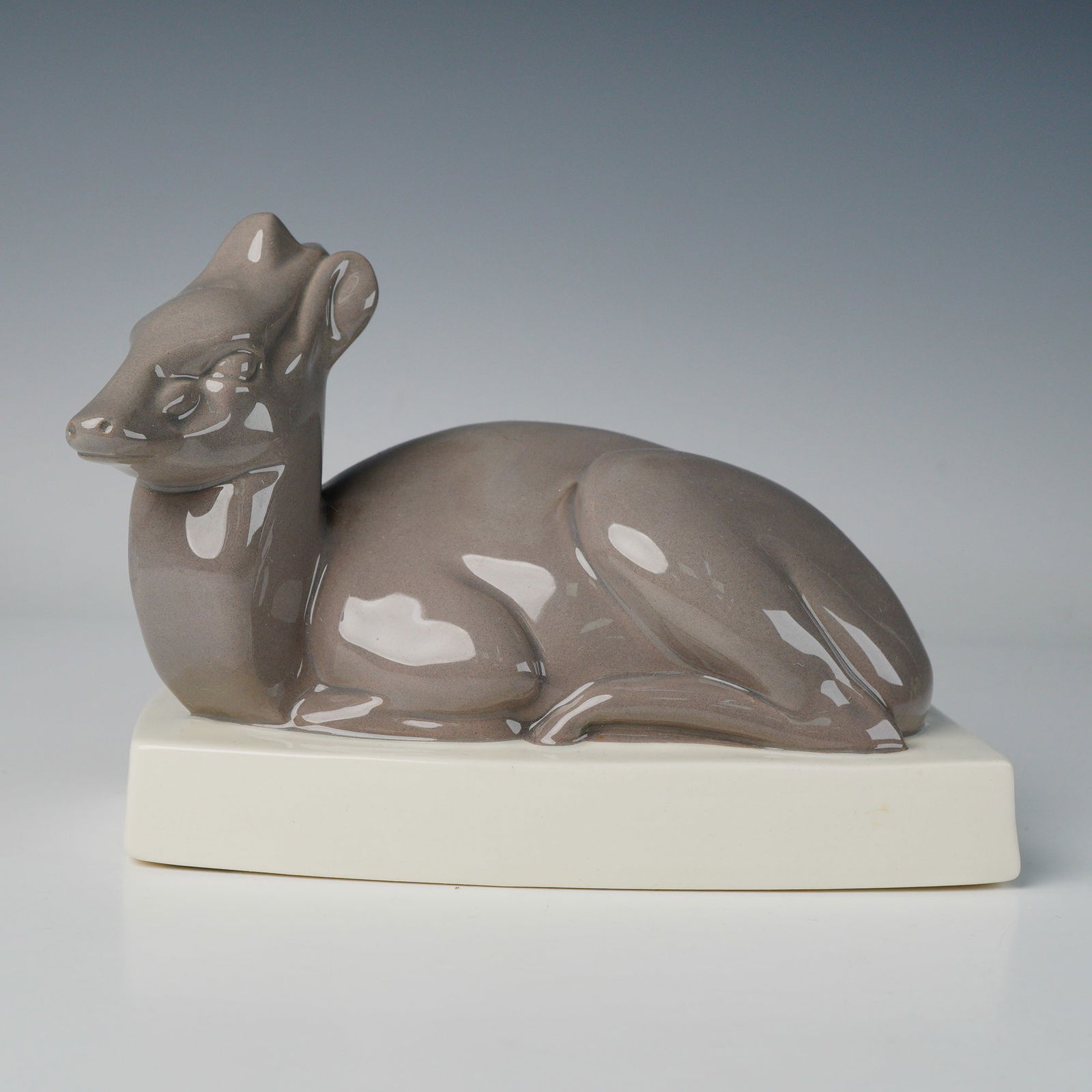 Wedgwood Barlaston by John Skeaping Ceramic Deer Figurine (1 of 6)