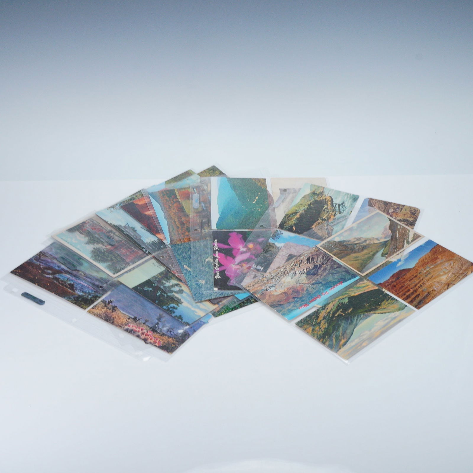 40pc Postcard Collection of American Natural Landmarks & More (1 of 2)