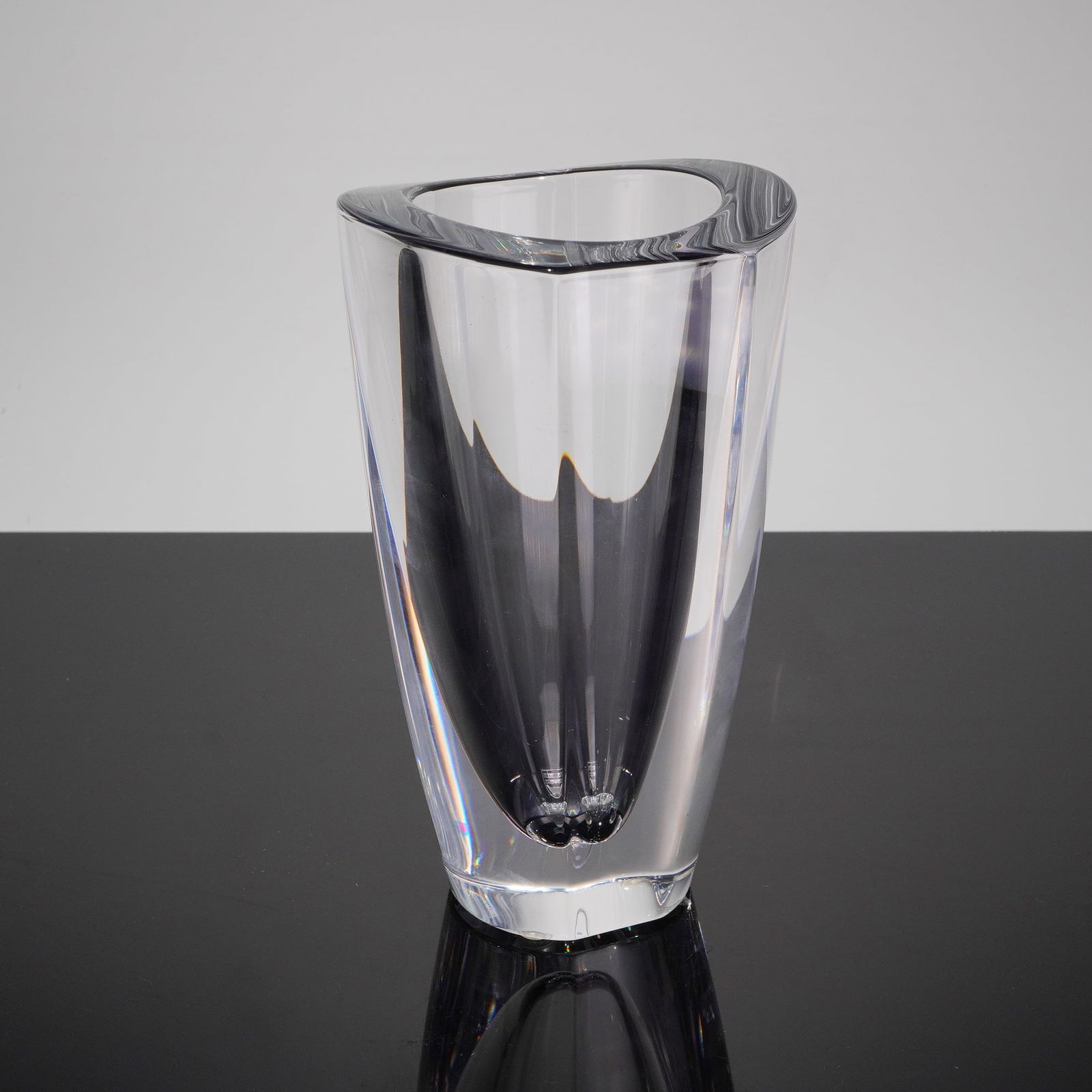 Orrefors Heavy Crystal Optical Vase Erika Lagerbielke Style (1 of 5)