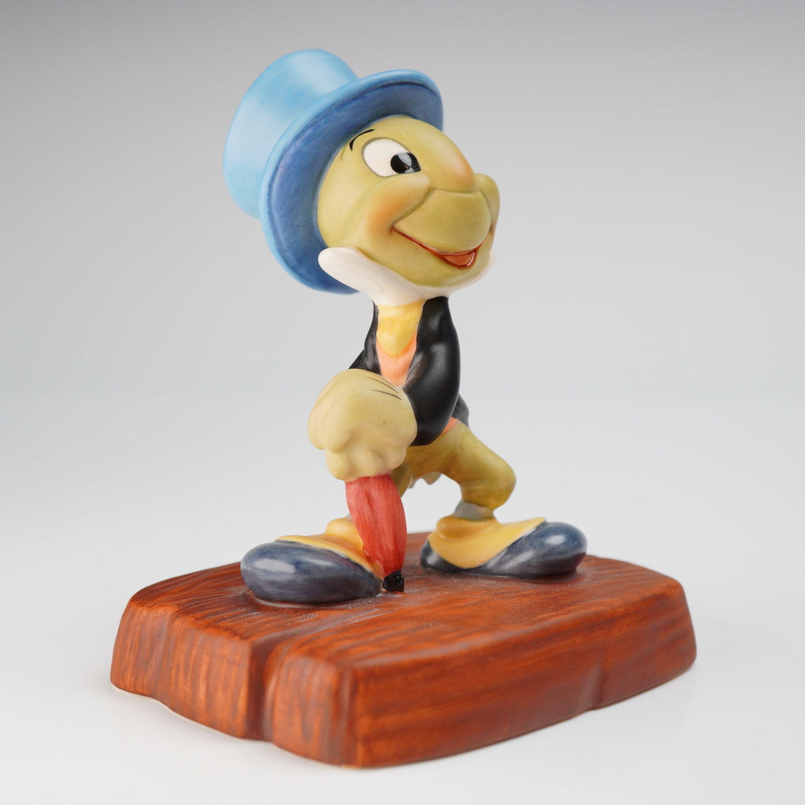 Walt Disney Classics Collection Pinocchio Jiminy Cricket Figurine (1 of 4)