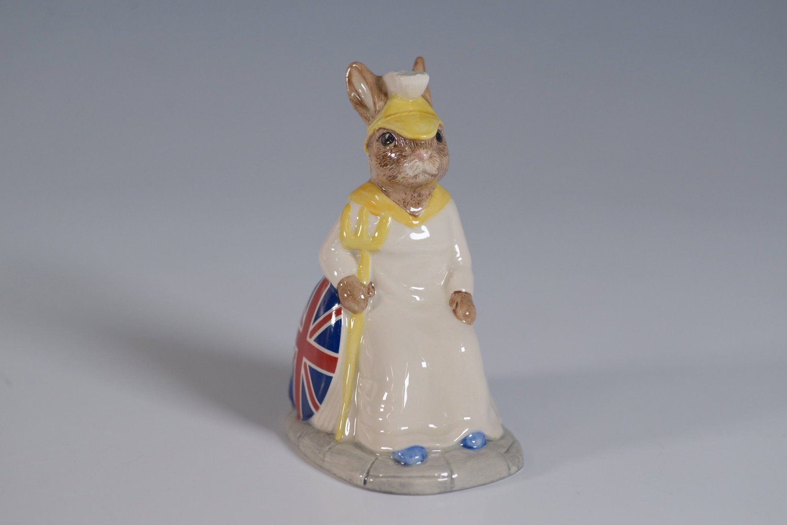 Royal Doulton Bunnykins Figurine, Britannia DB219 (1 of 4)