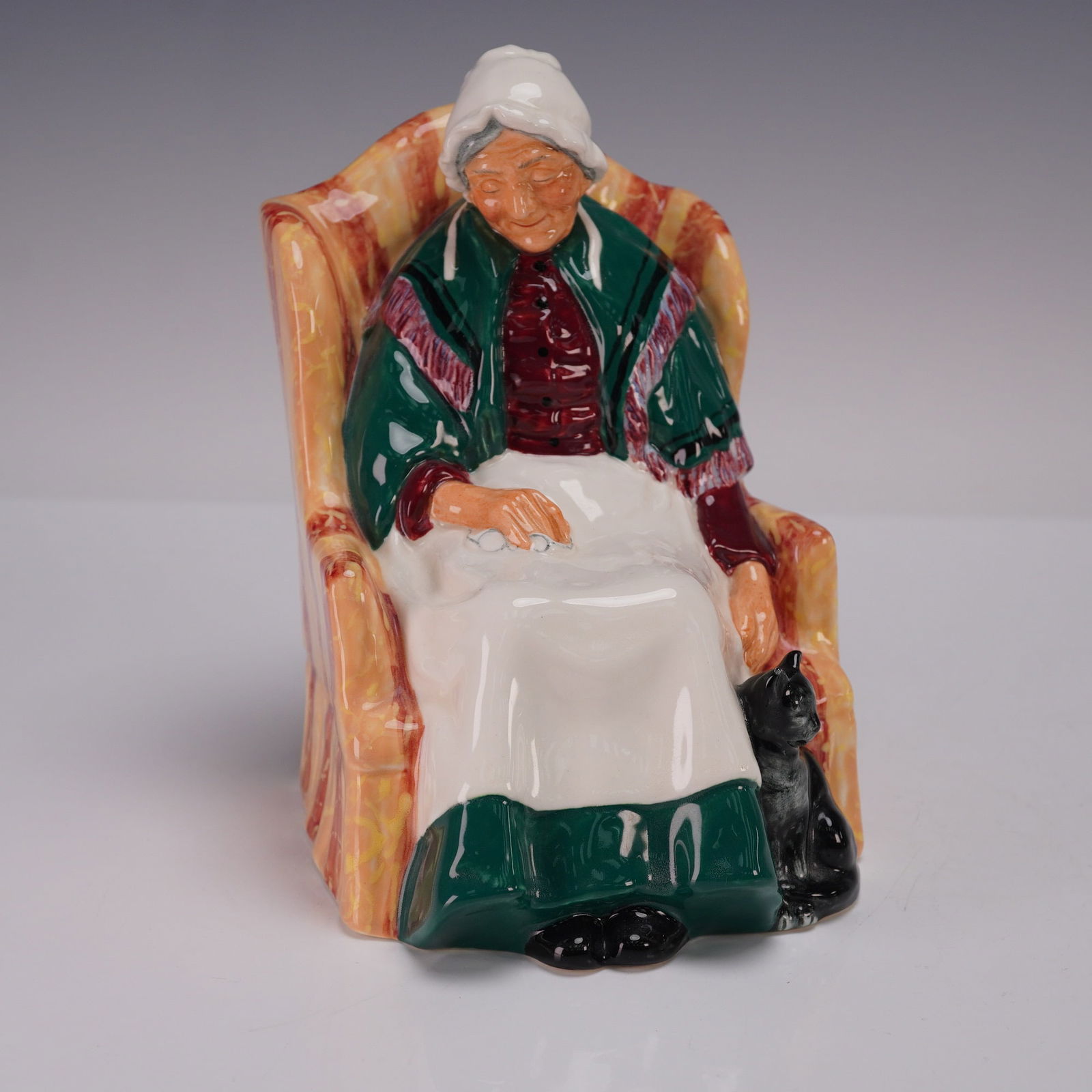 Royal Doulton Figurine, Forty Winks HN1974 (1 of 3)