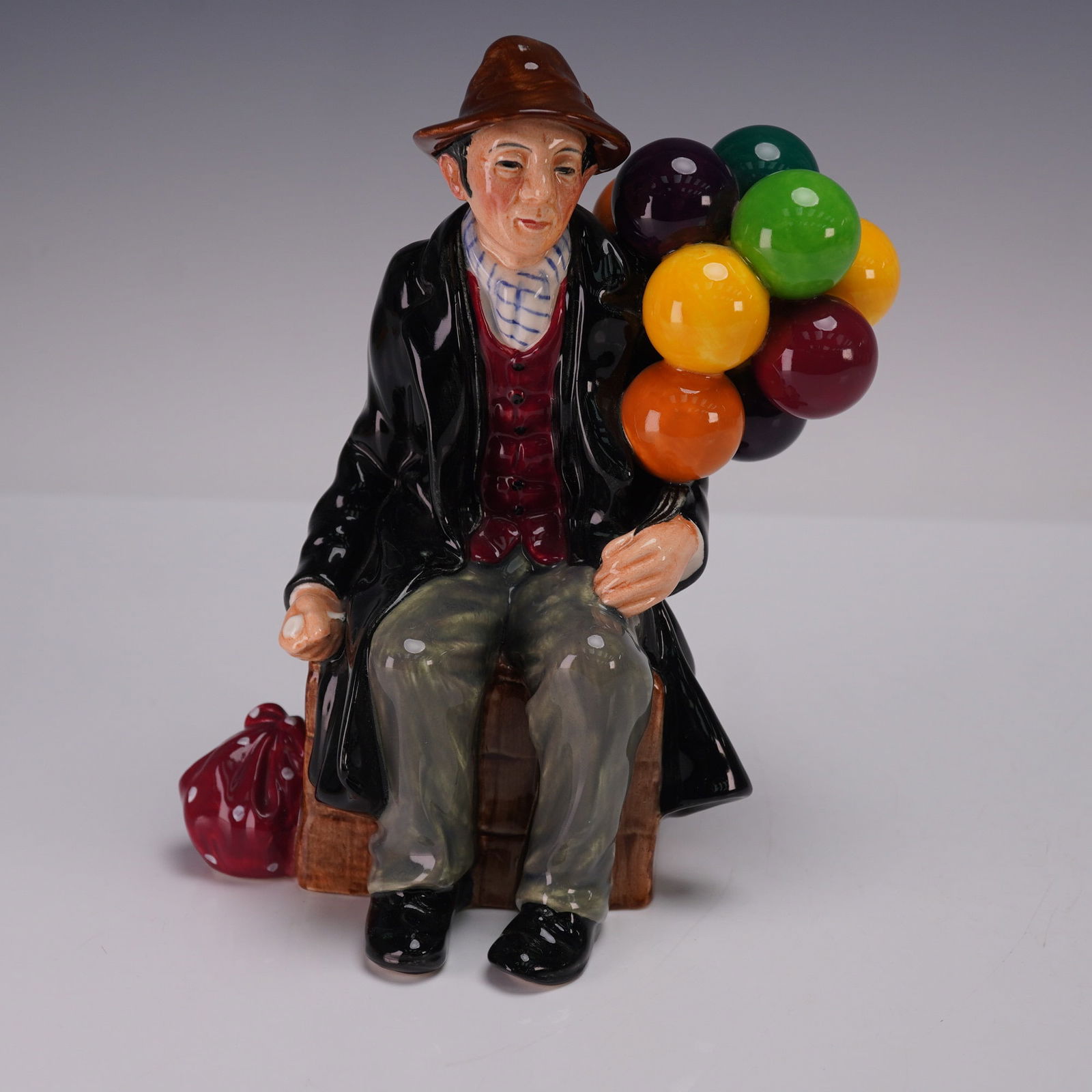 Royal Doulton Figurine, HN1954, The Balloon Man (1 of 3)
