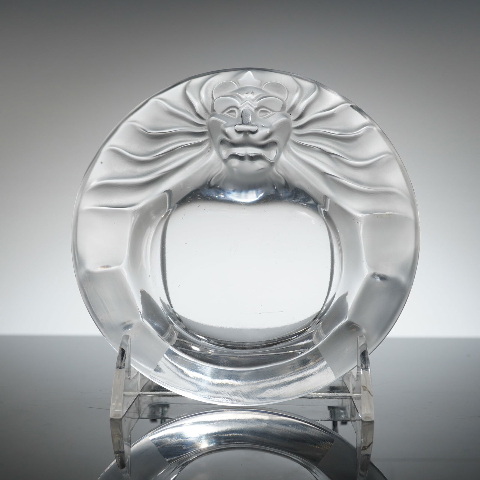 Lalique Crystal Tete de Lion Ashtray (1 of 4)