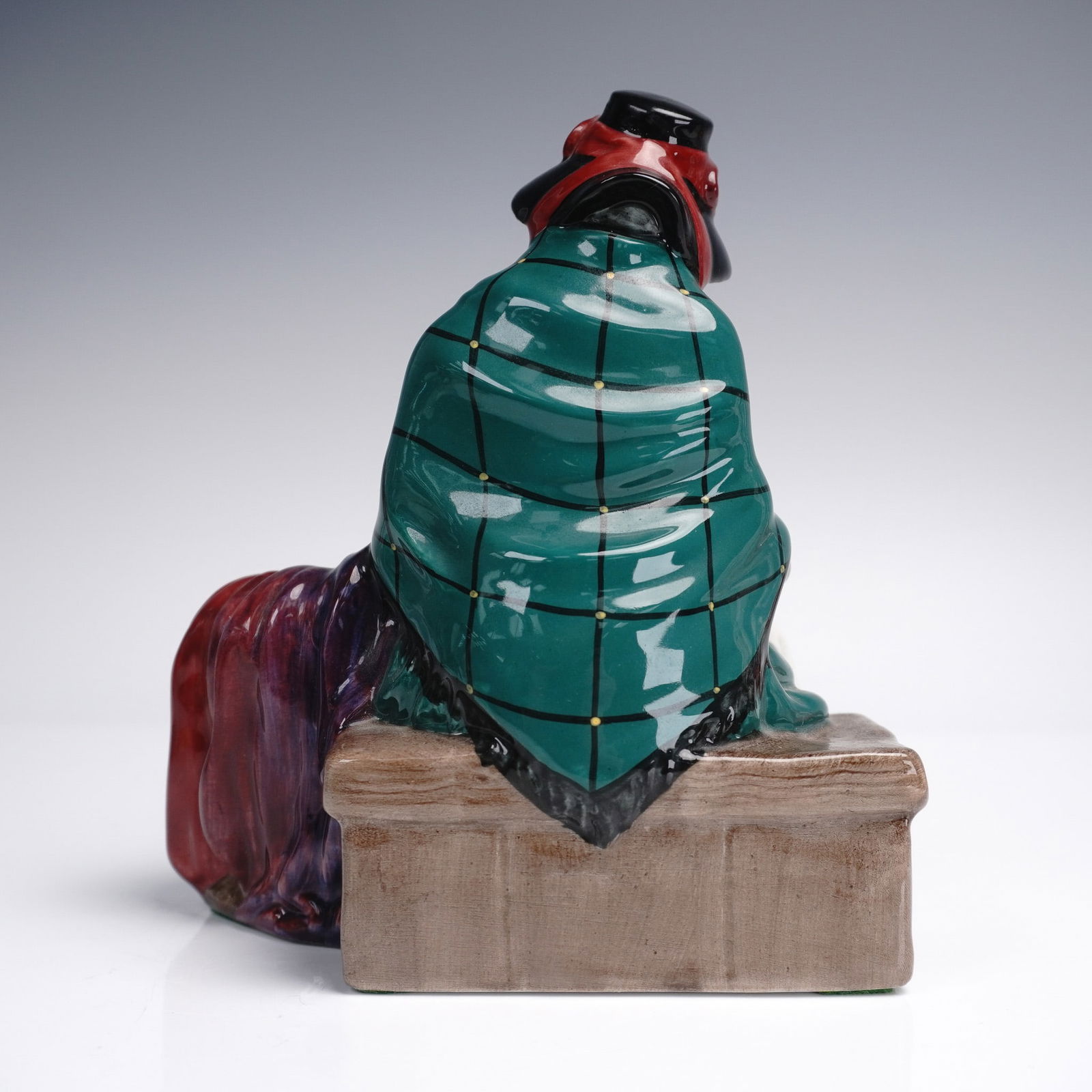 Royal Doulton Figurine, Silks and Ribbons HN2017: Elegant Royal Doulton porcelain figurine titled Silks and Ribbons, model number HN2017. Designed by Leslie Harradine and first issued in 1949, this figurine features a graceful young woman seated on a