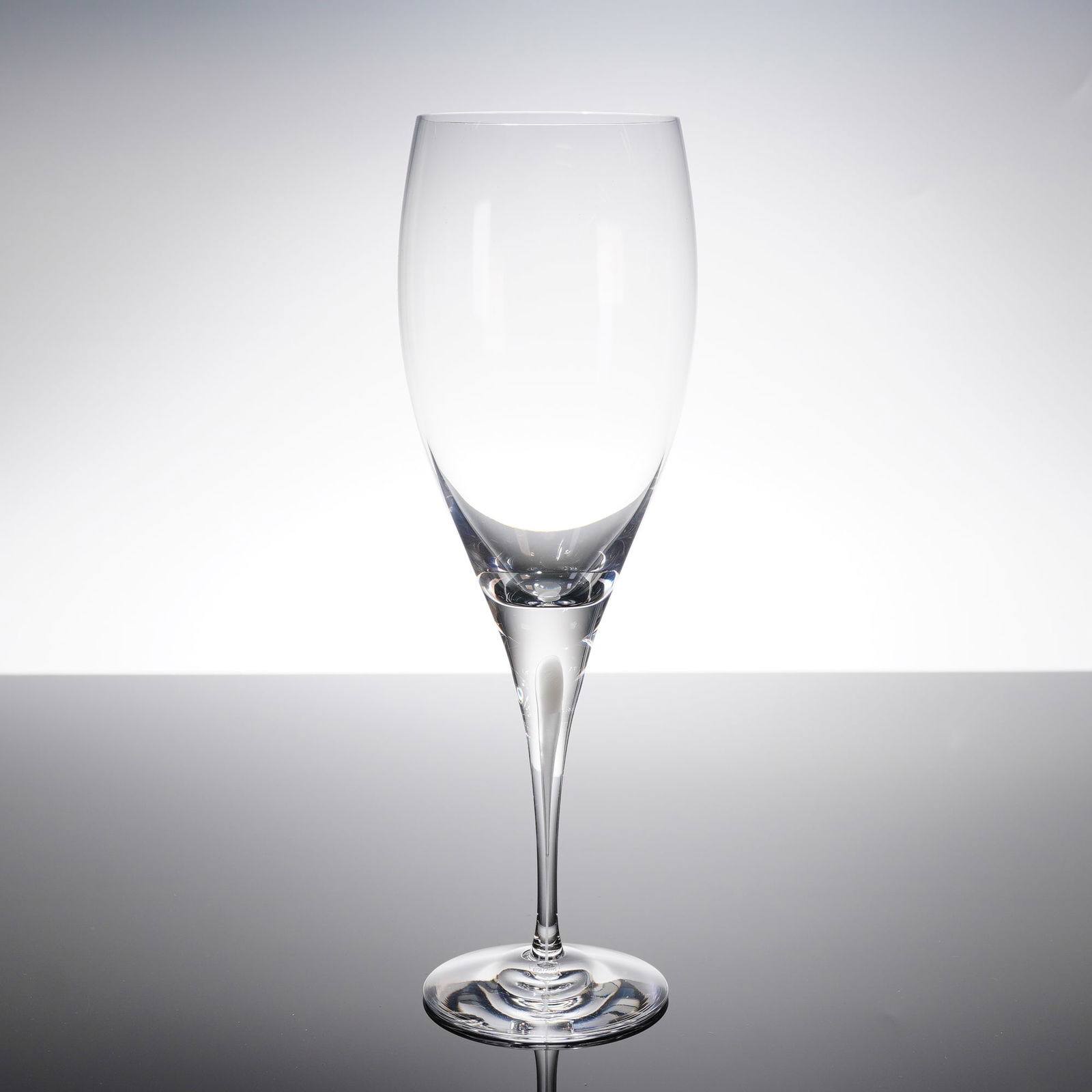 Orrefors Intermezzo Satin Crystal Wine Glass (1 of 4)