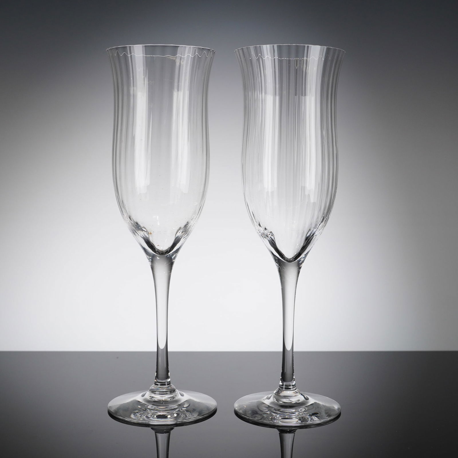 A Pair of Orrefors Crystal Blanche Champagne Flutes (1 of 3)