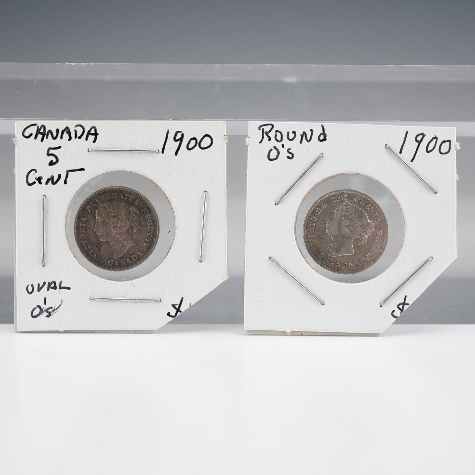 A Pair of 1900 Canadian 5 Cents Silver Coins, Oval O's and Round O's (1 of 2)