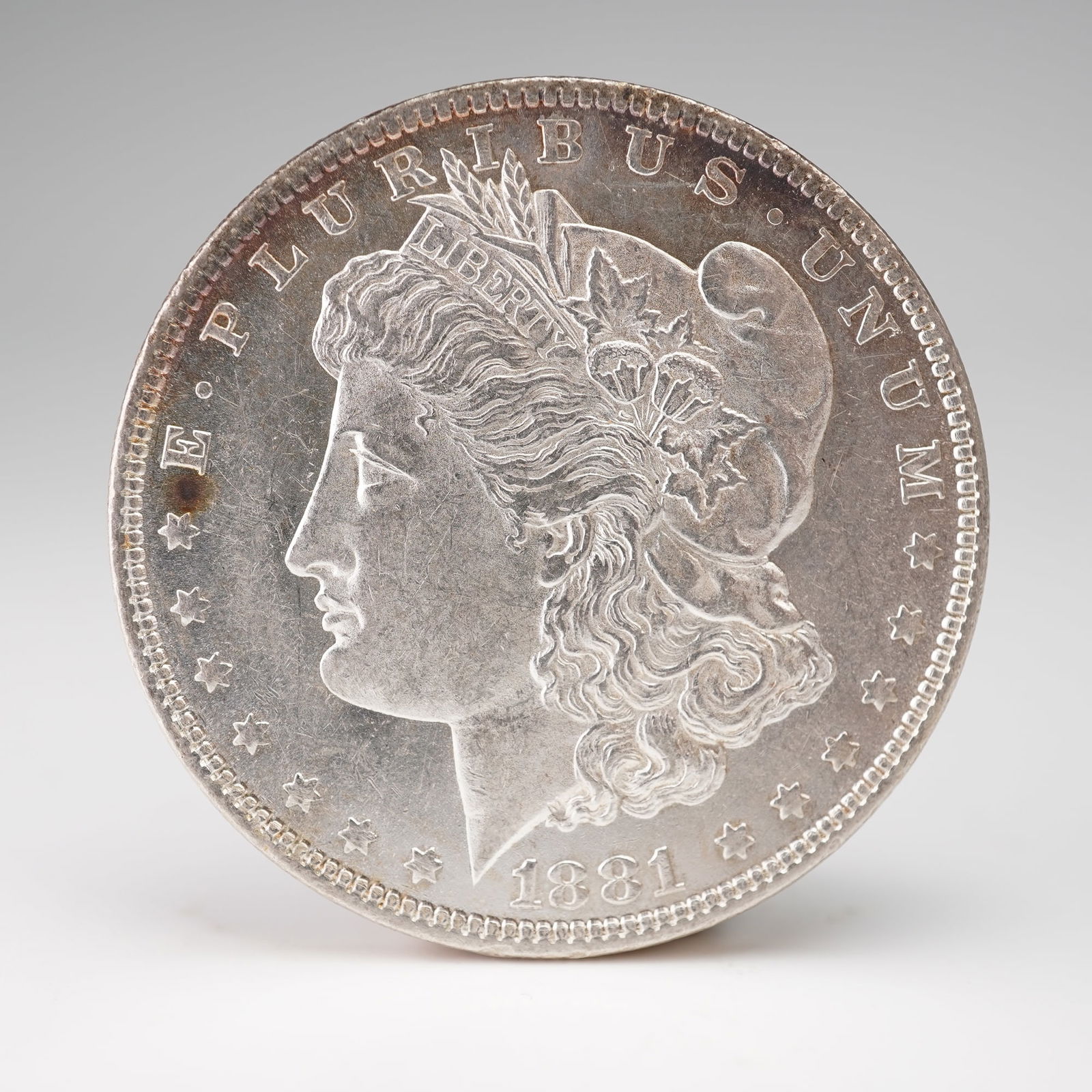 1881-O Morgan Silver Dollar (1 of 2)