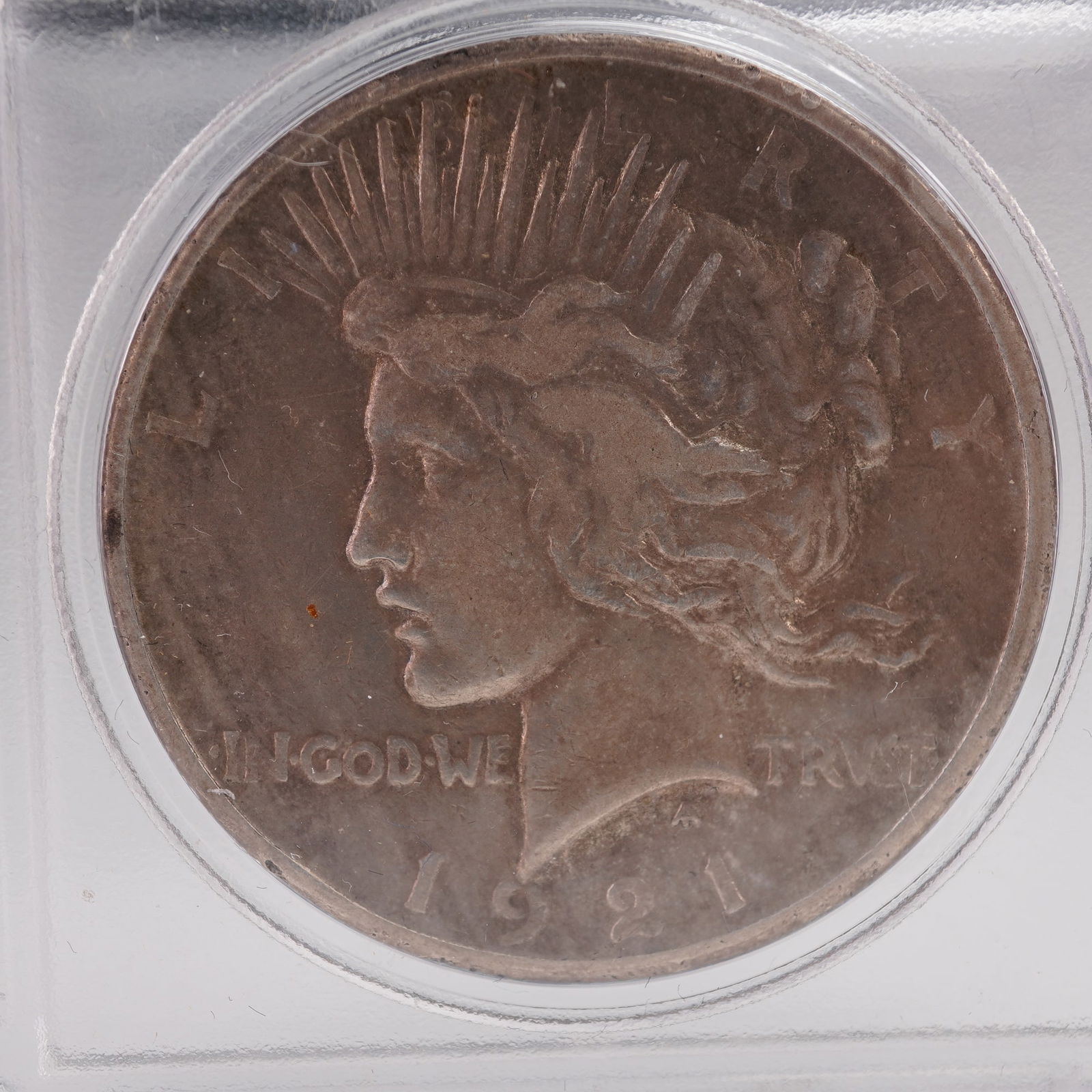 1921 Peace Silver Dollar (1 of 2)