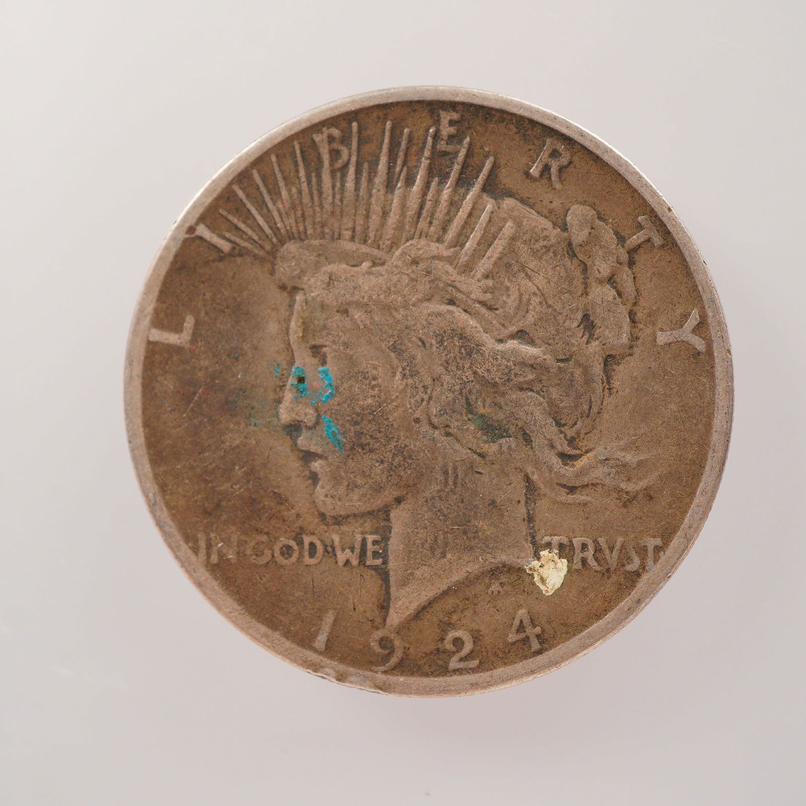 1924-S Peace Silver Dollar Coin (1 of 2)