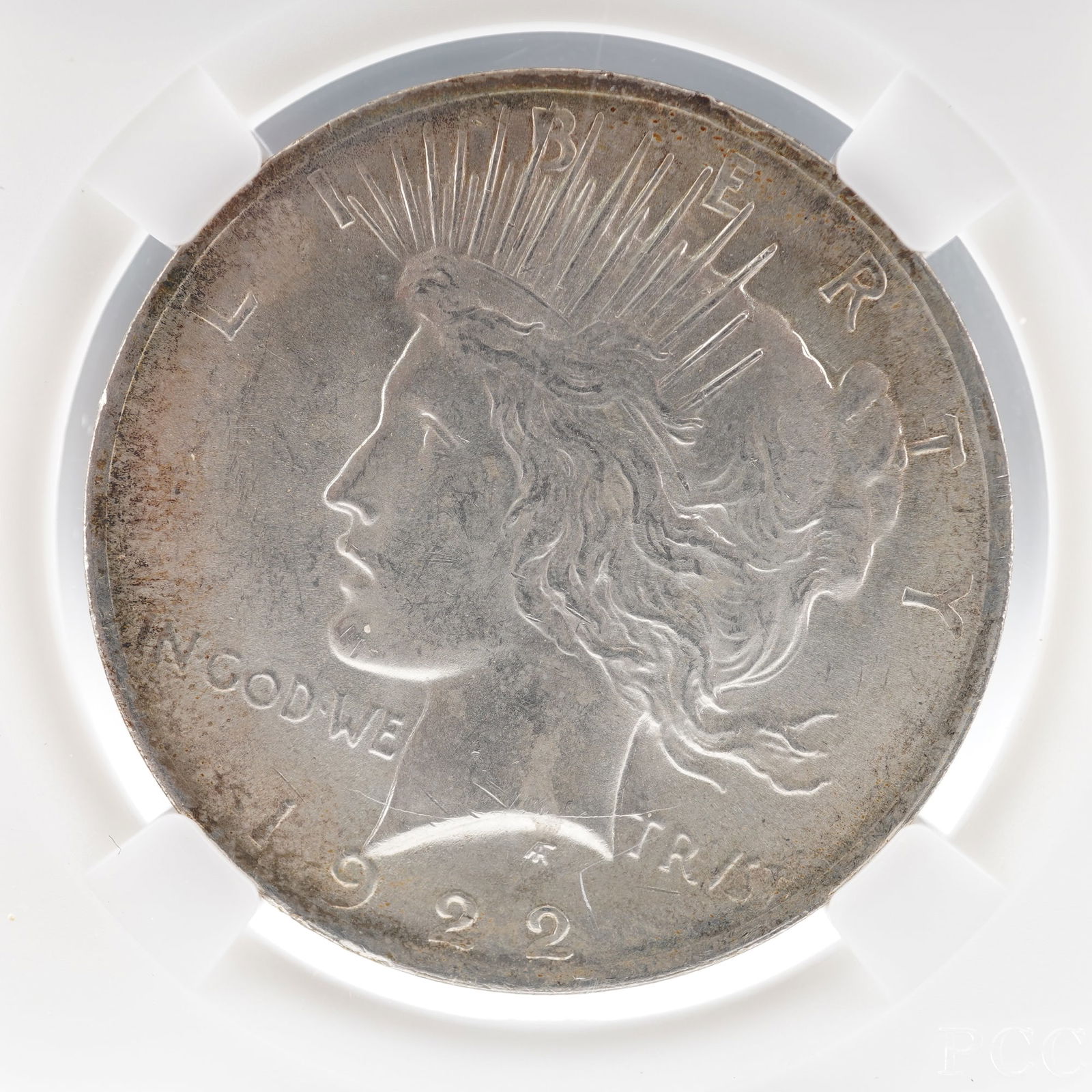 1922(P) Peace Silver Dollar (1 of 2)