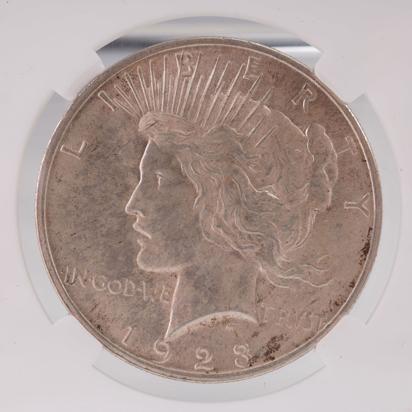 1923 Peace Silver Dollar (1 of 2)