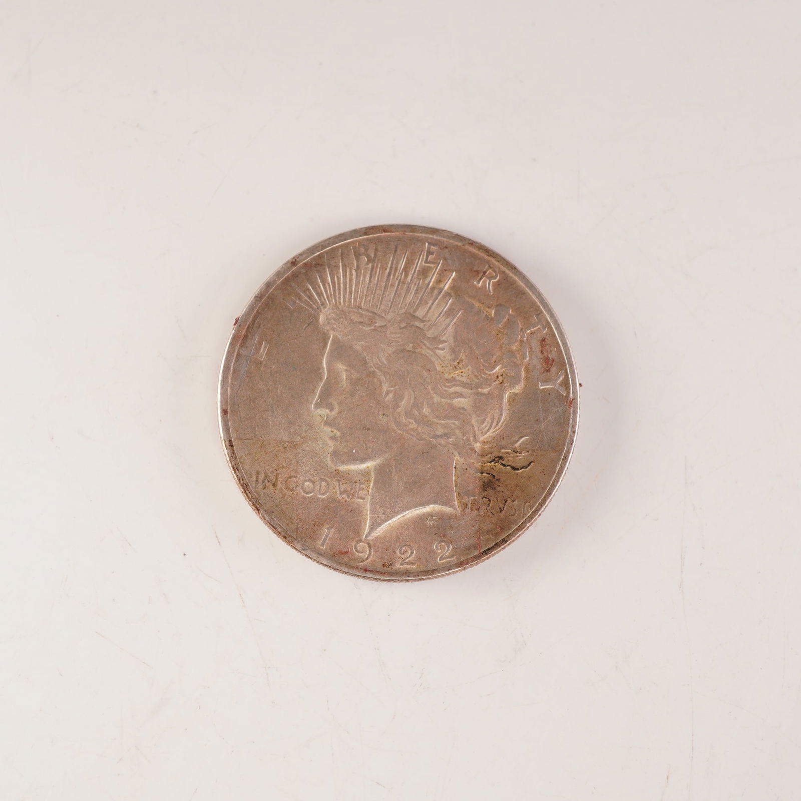 1922 Peace Silver Dollar Coin (1 of 2)