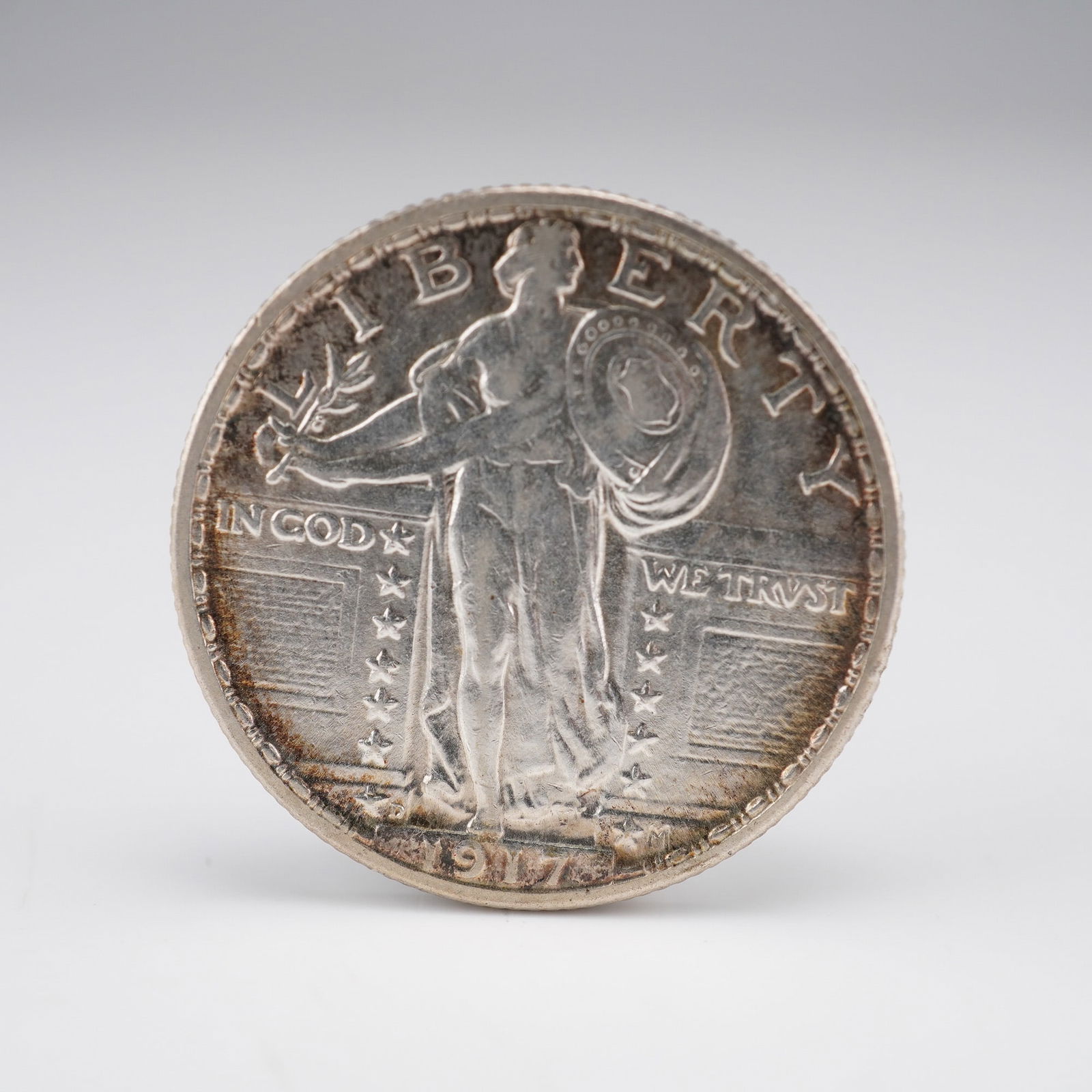US 1917 Standing Liberty Quarter Coin (1 of 2)