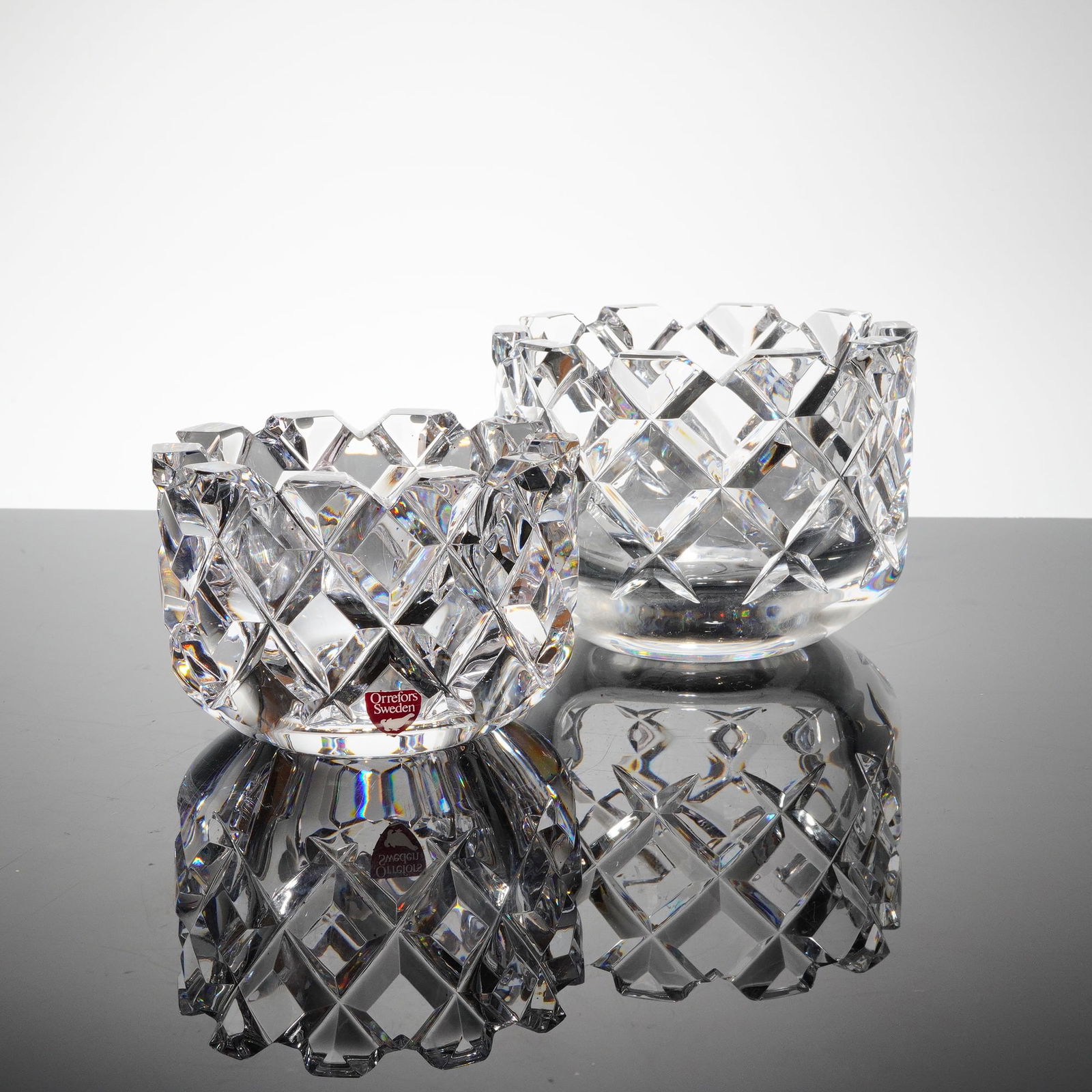 Two Orrefors Sofiero Cut Crystal Bowls (1 of 5)