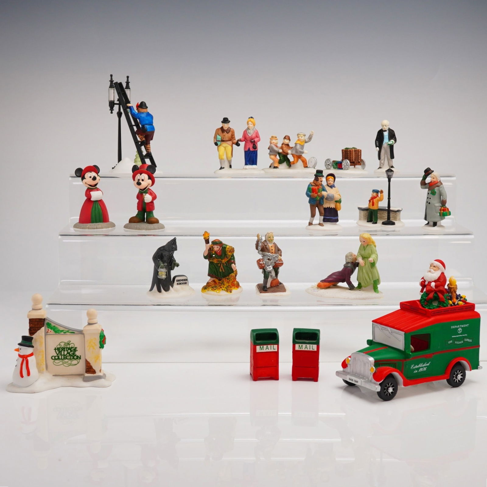 20pc Dept 56 Heritage Village Accessories (1 of 5)