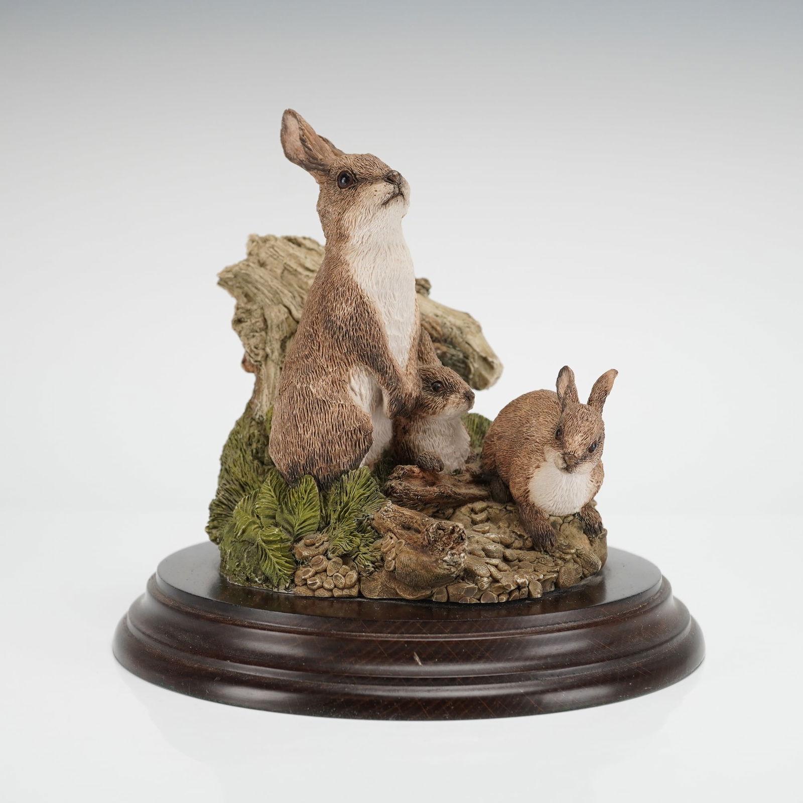 Gorham by Richard Cooper & Co. Country Artists Figurine, Rabbit Family (1 of 3)