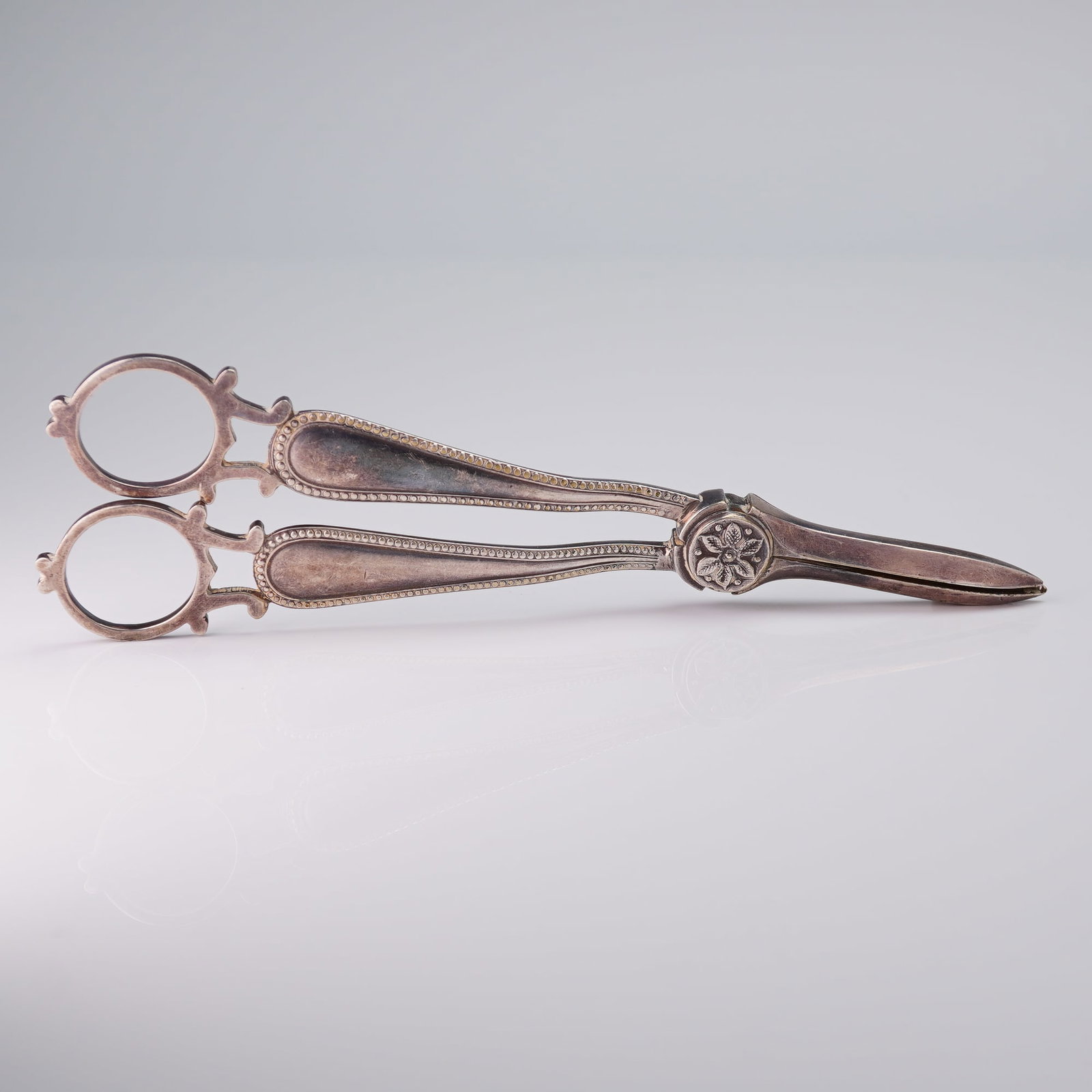 Silver-Plated Floral Motif Graper Shears (1 of 3)