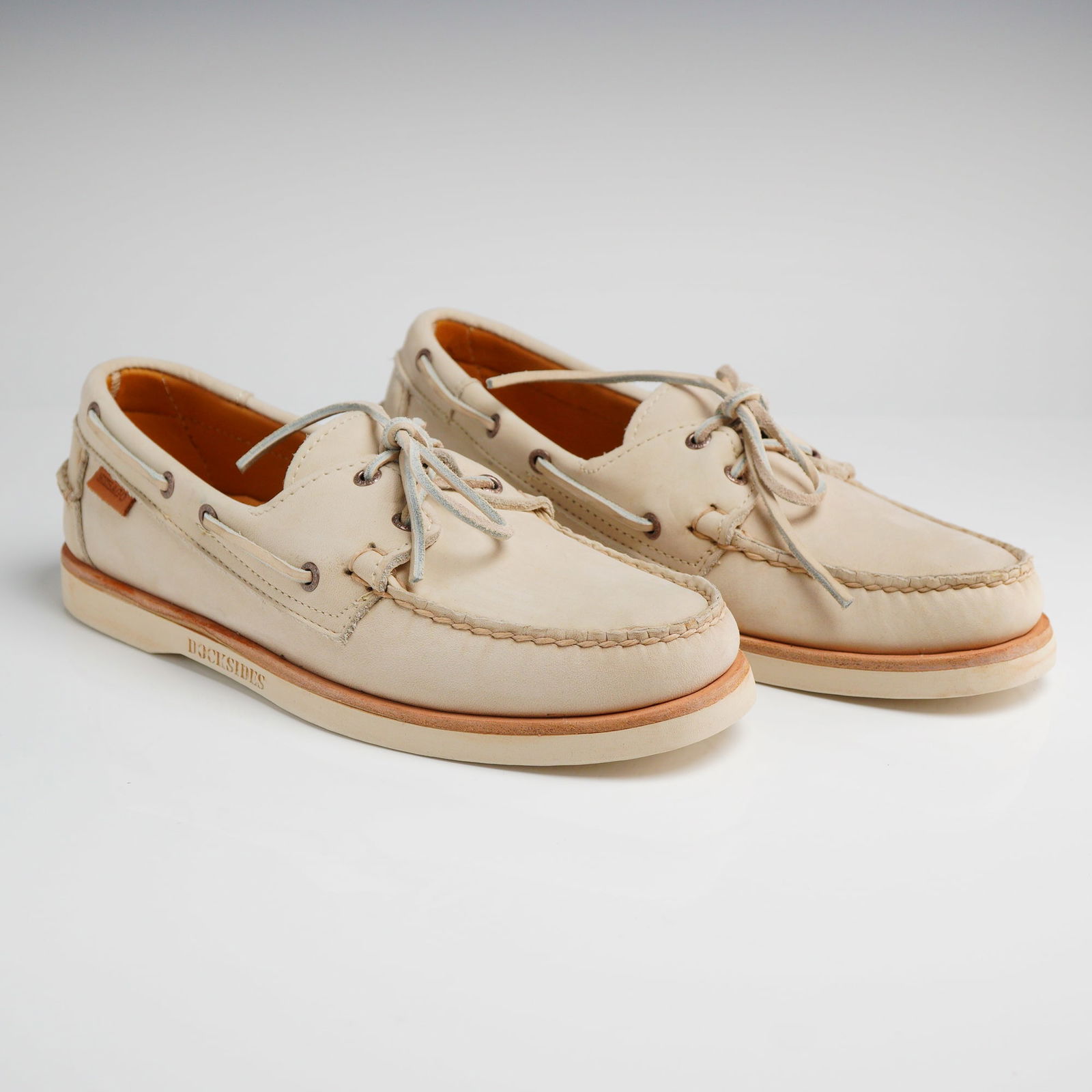 Sebago Men's Crest Docksides Beige Nubuck Boat Shoes (1 of 6)