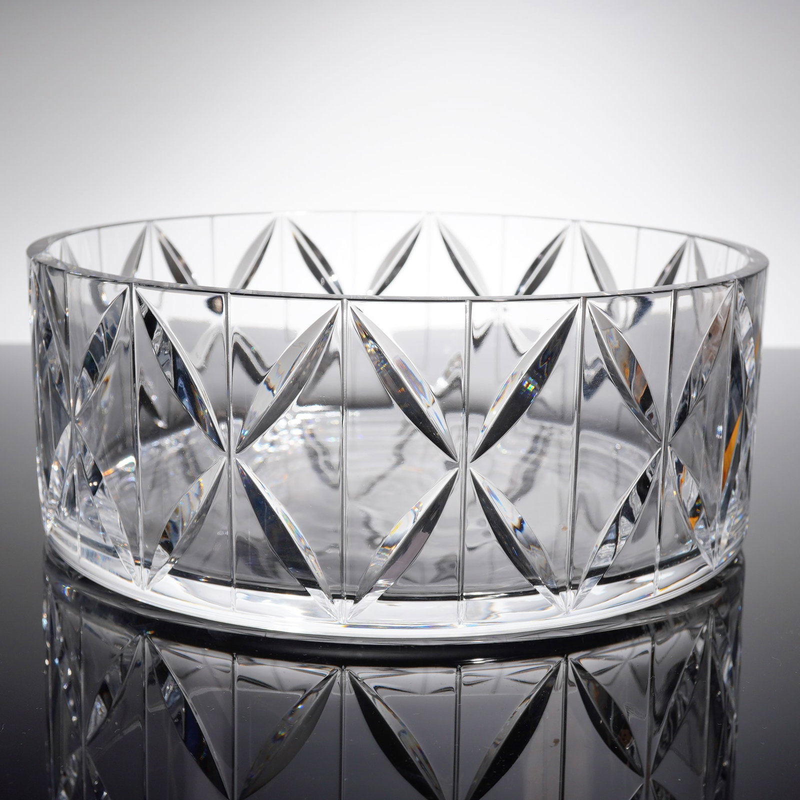 Orrefors Sofiero Crystal Centerpiece Bowl (1 of 4)
