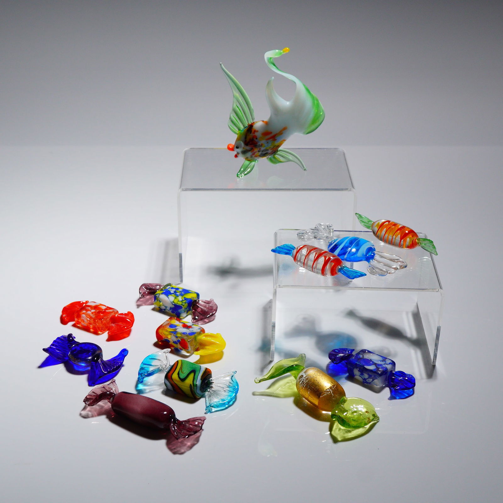 12pc Art Glass Figural Candies and Fish Sculpture (1 of 5)