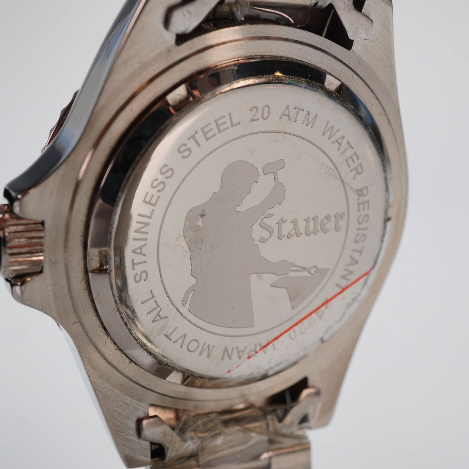 Stauer Excursion Dive Watch - 3