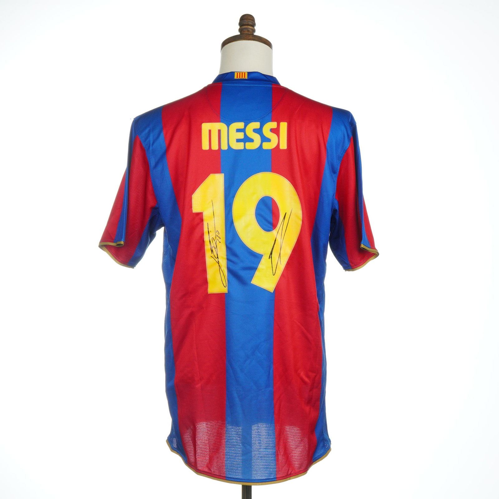 Lionel Messi and Lamine Yamal Dual Signed FC Barcelona 2007 08 Home Shirt (1 of 5)