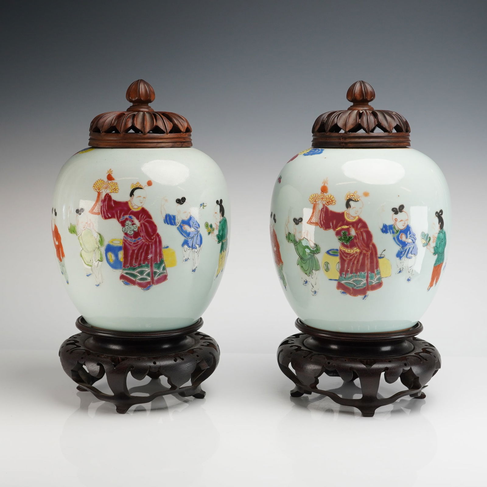 Pair of Chinese Porcelain Ginger Jars with Carved Wood Lids and Stands (1 of 4)