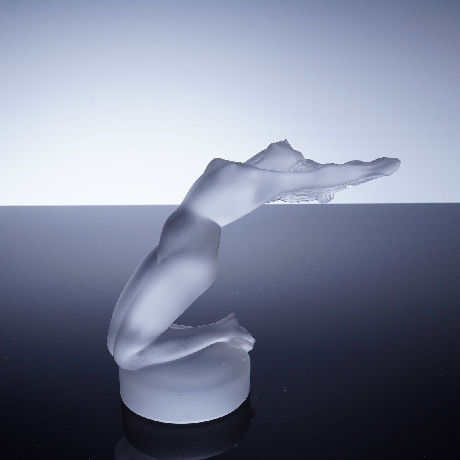 Lalique France Frosted Crystal Car Mascot, Chrysis (1 of 4)