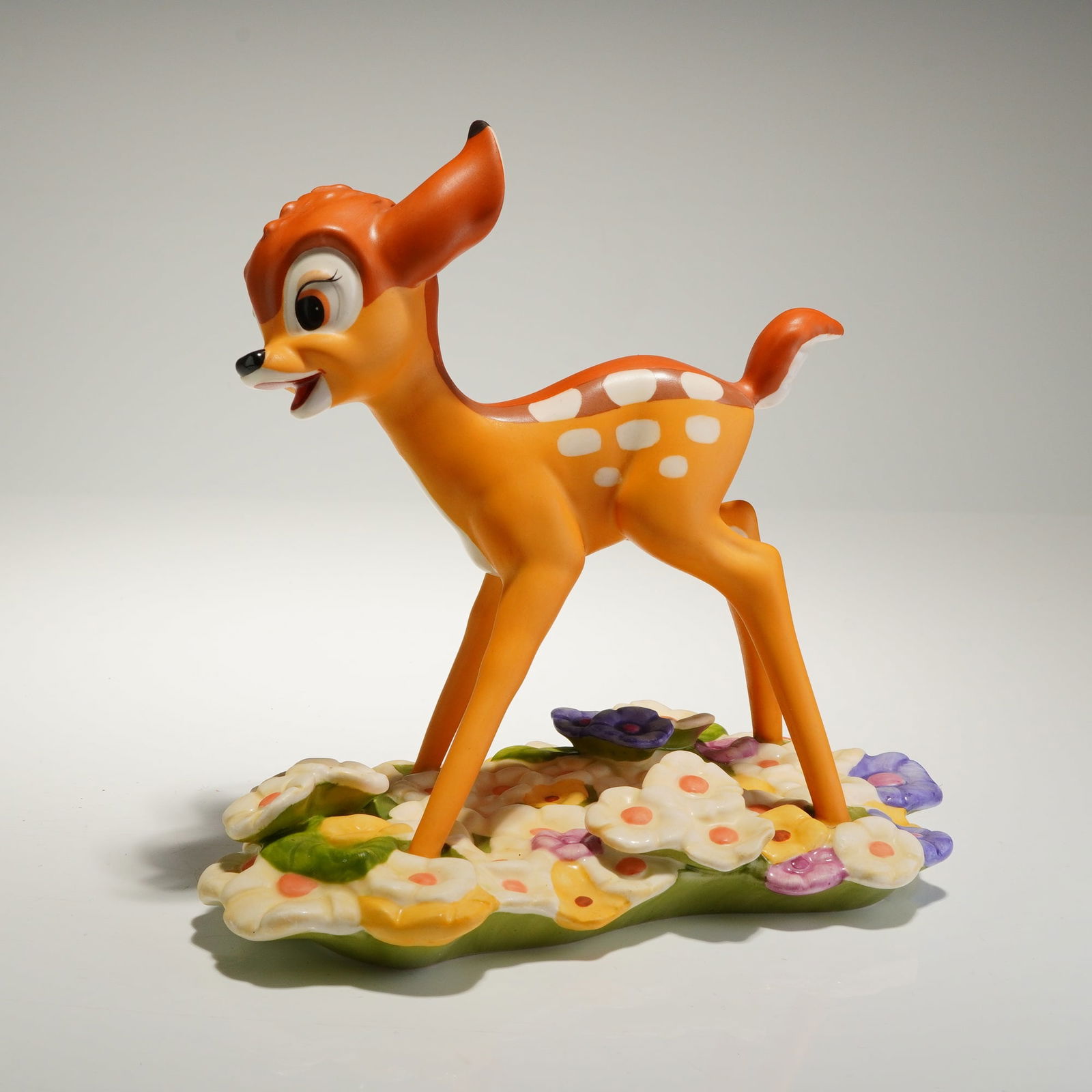 WDCC Bambi Purty Flower Figurine with Box and COA (1 of 5)