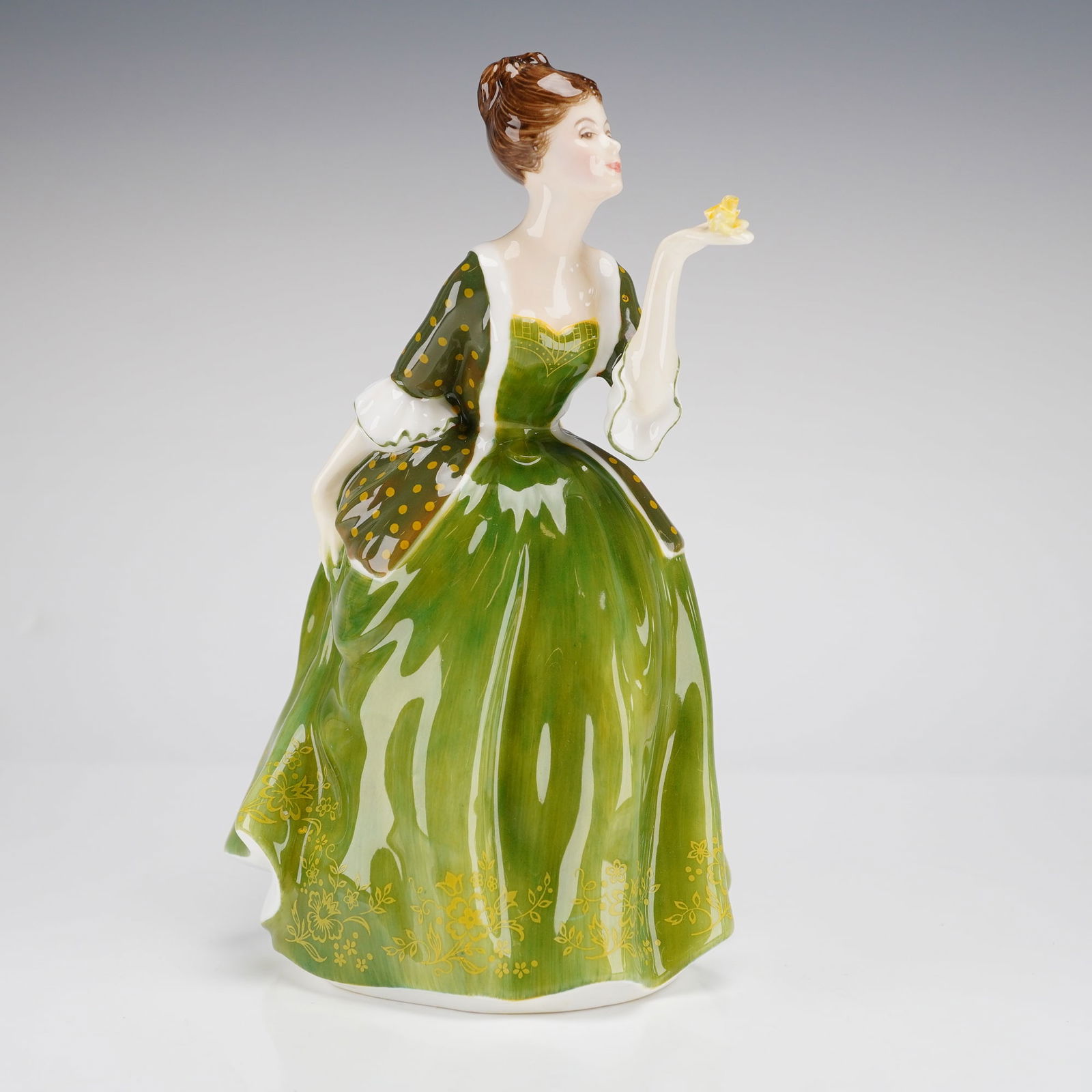 Royal Doulton Figurine Fleur HN 2368 (1 of 3)