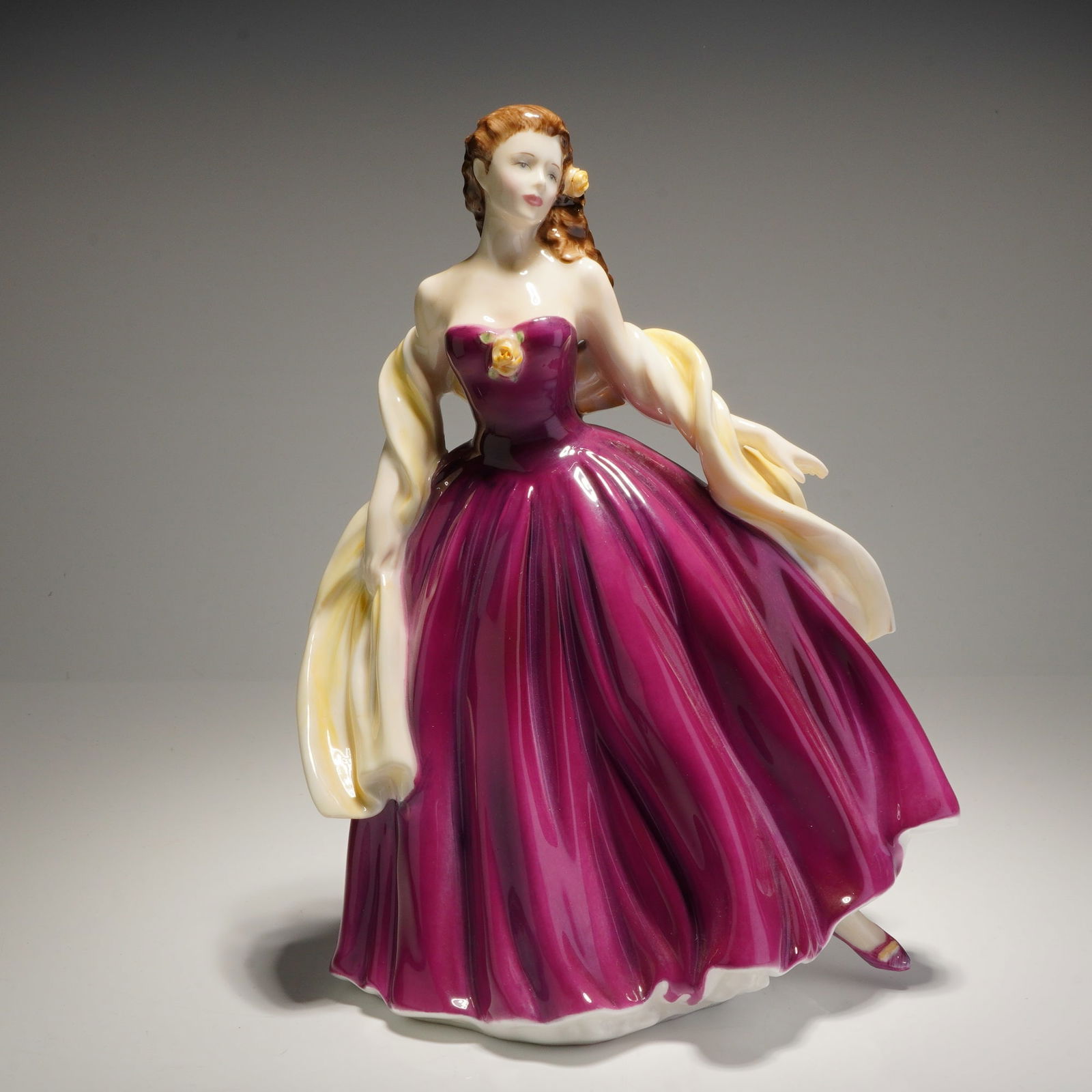 Royal Doulton Figurine Special Celebration HN4234 (1 of 3)