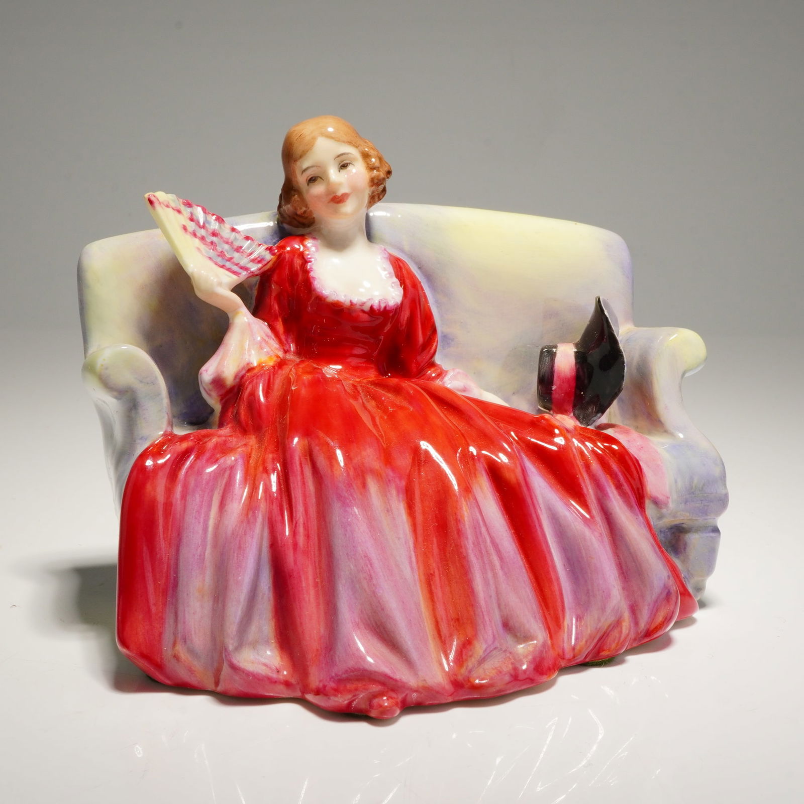 Royal Doulton Figurine Sweet and Twenty HN1610 (1 of 3)