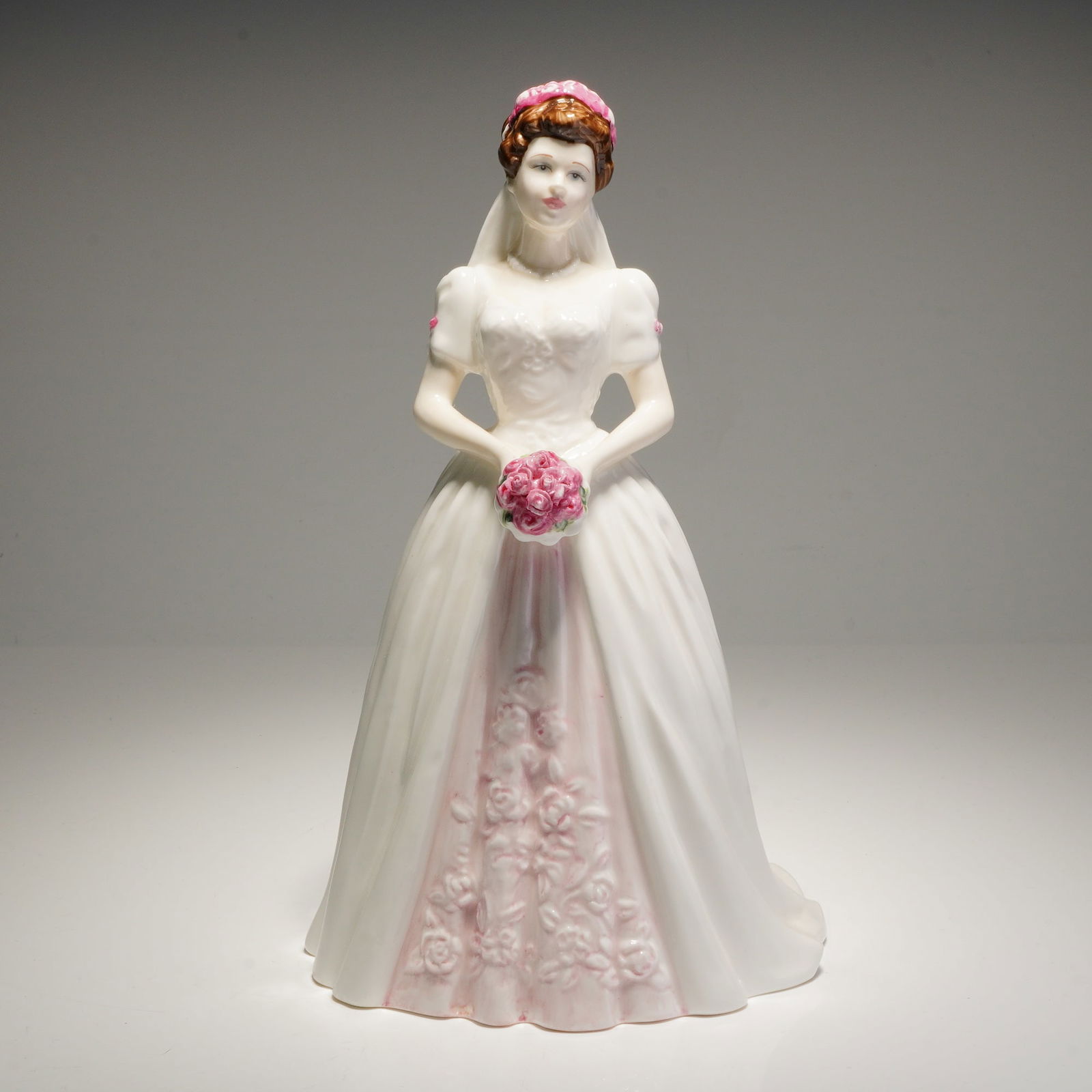 Royal Doulton Figurine Wedding Celebration HN4229 (1 of 4)