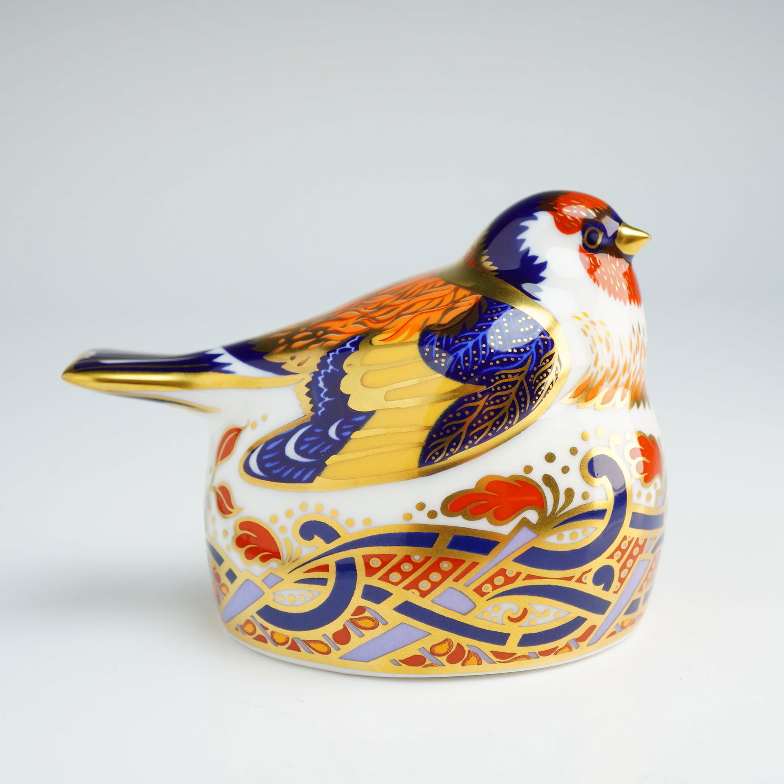 Royal Crown Derby Paperweight, Nesting Goldfinch with Box (1 of 5)