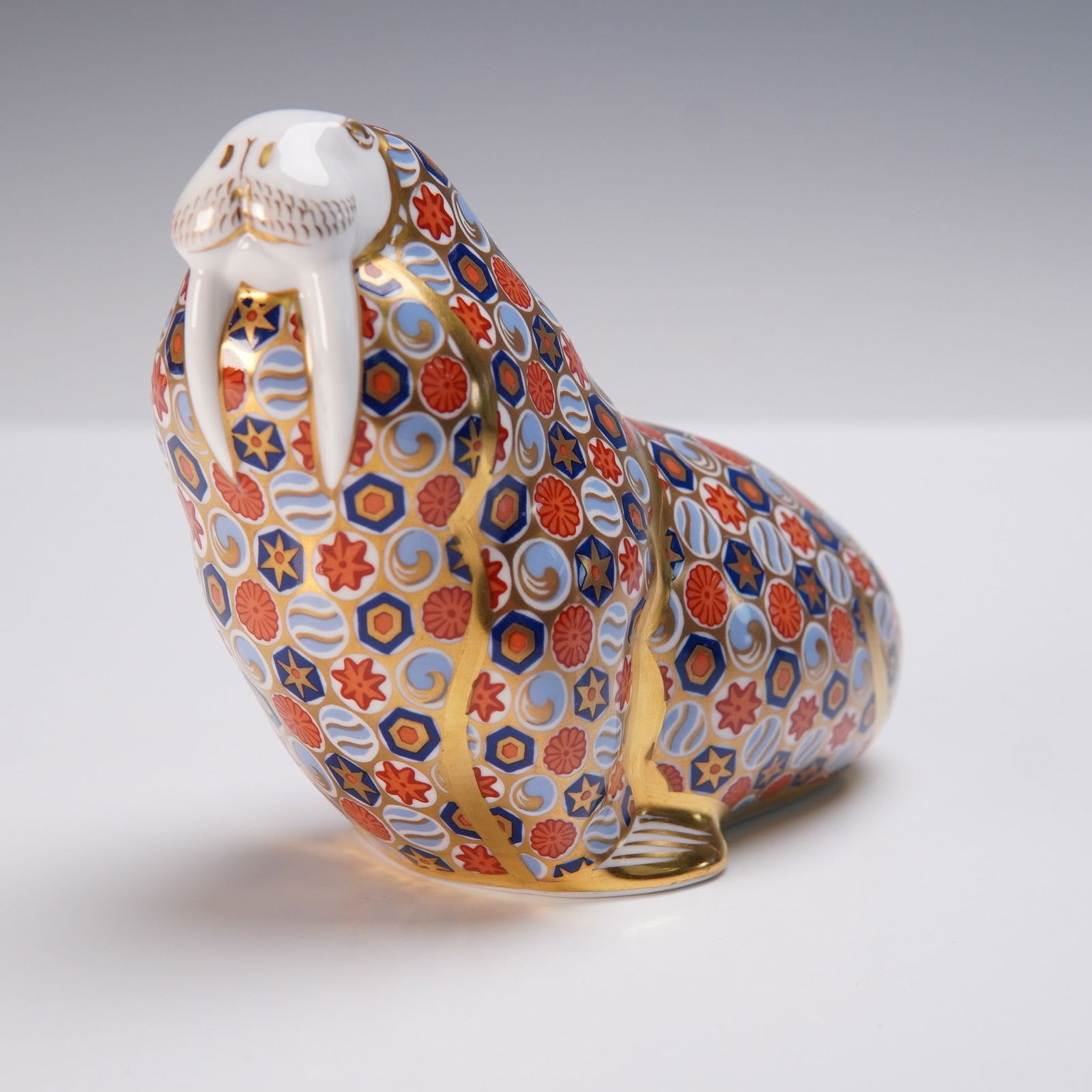 Royal Crown Derby Walrus Paperweight (1 of 3)