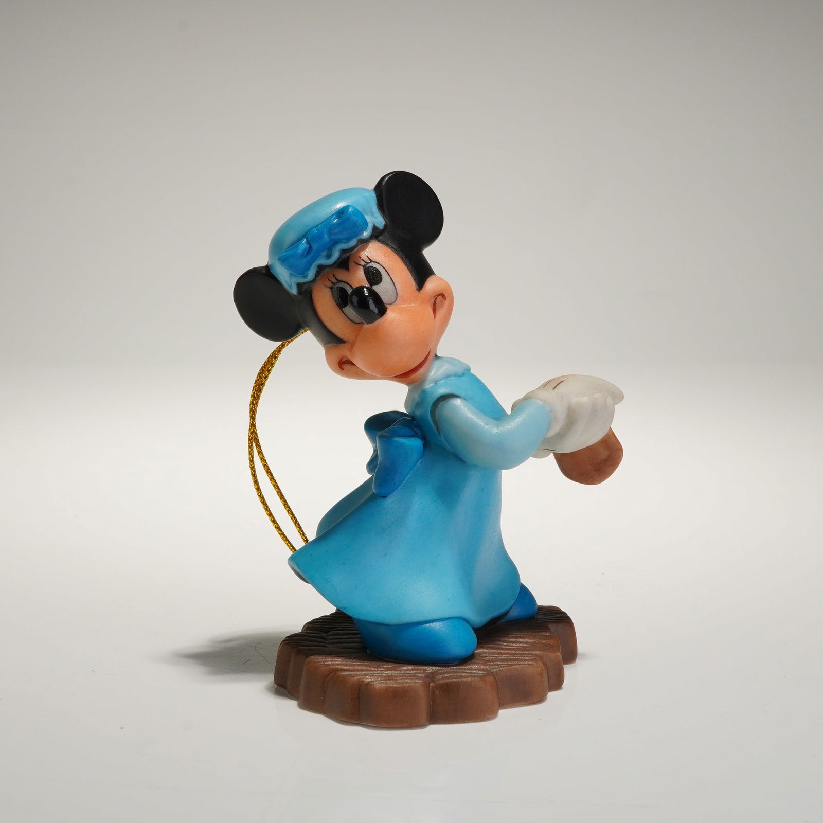 Walt Disney Classics Minnie Mouse Christmas Ornament with COA (1 of 4)